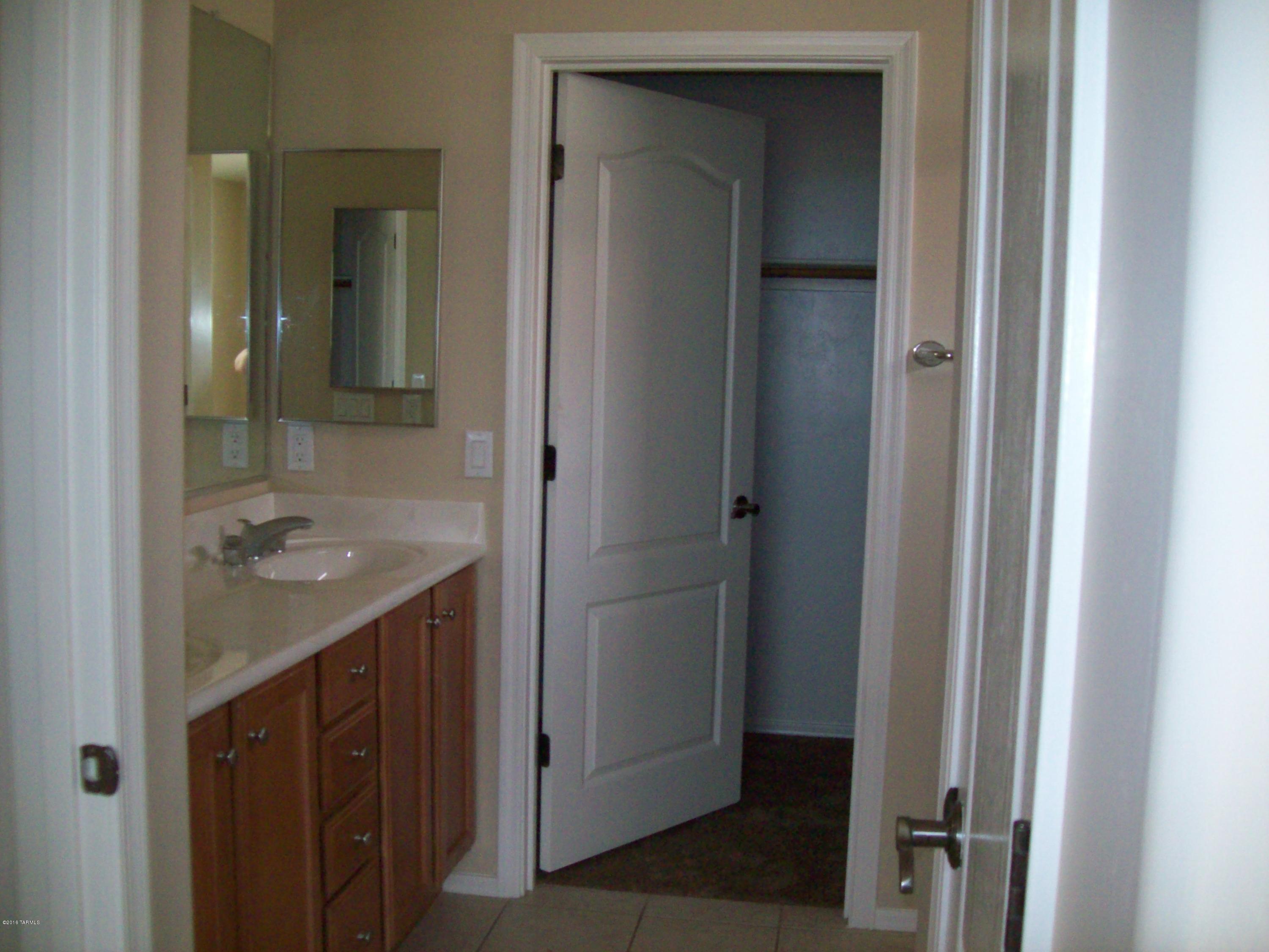 Vista Montana - Residential Lease