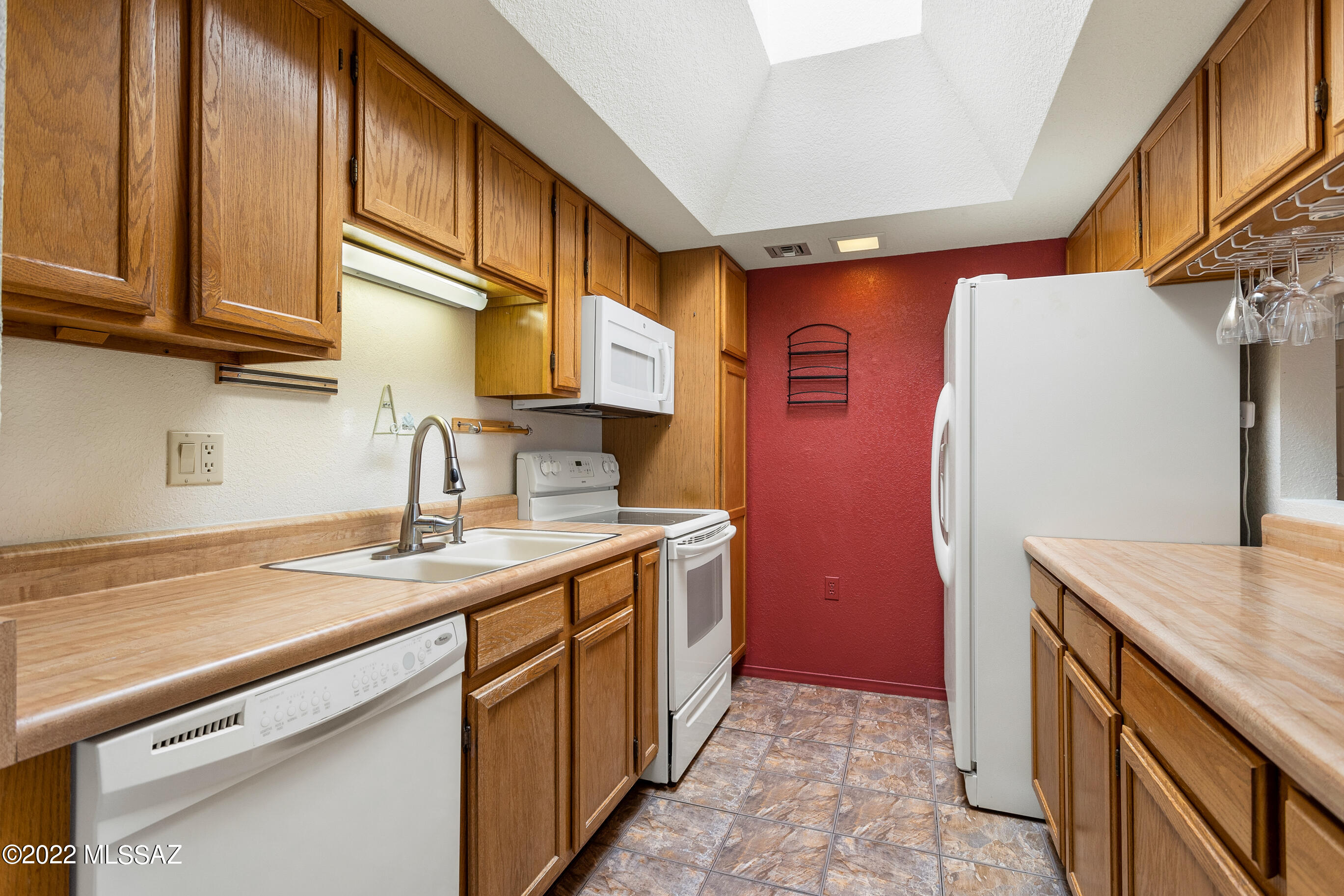 La Cholla Hills(1-313) - Residential