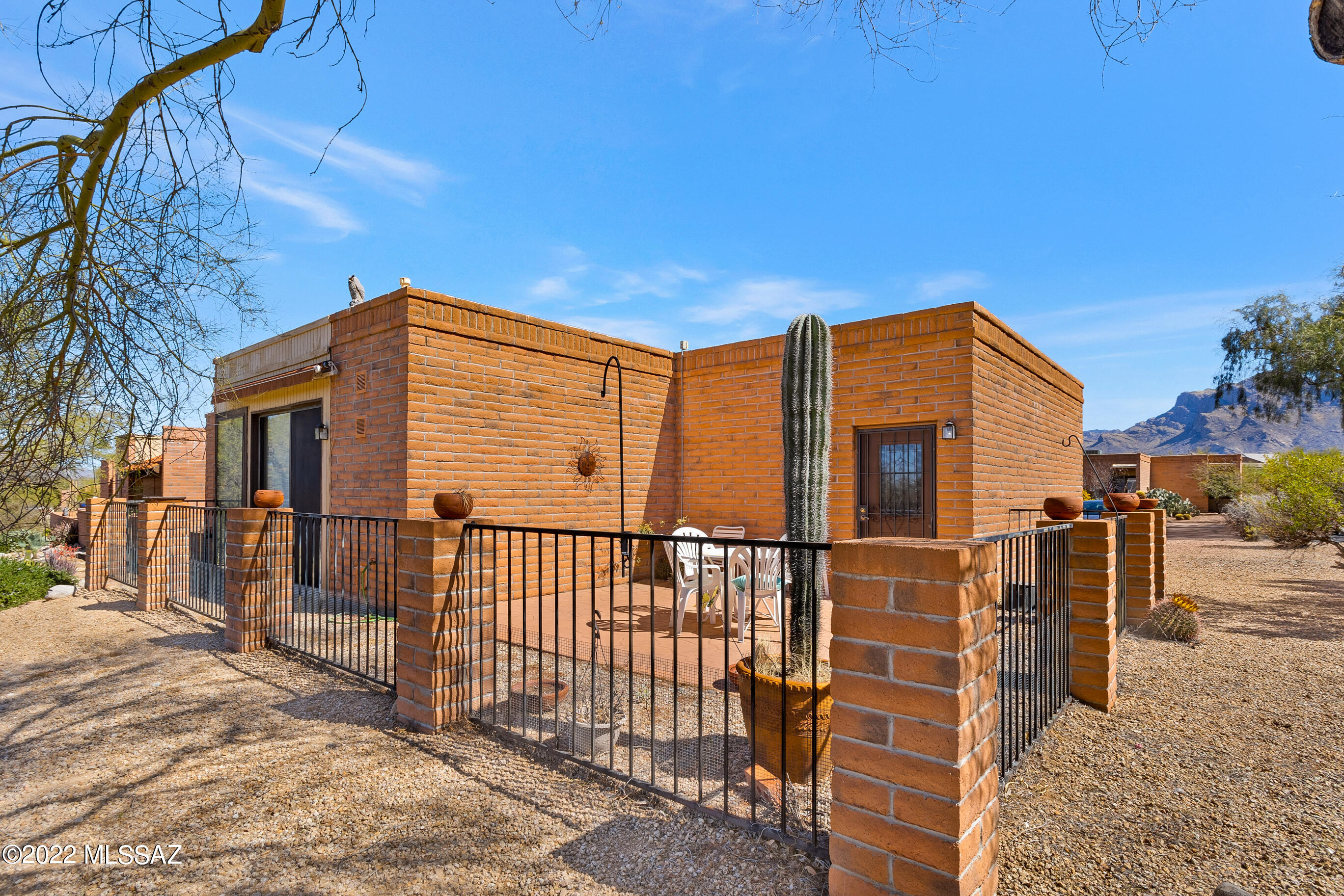 La Cholla Hills(1-313) - Residential