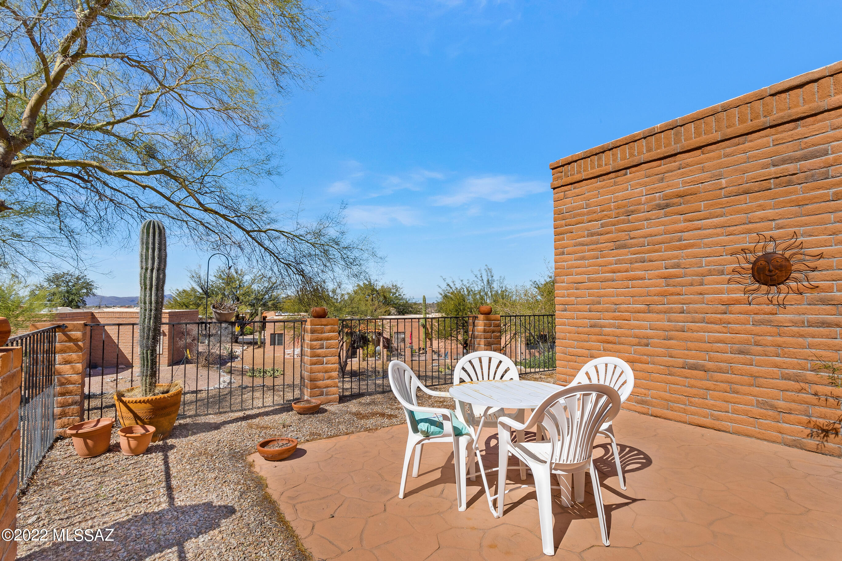 La Cholla Hills(1-313) - Residential