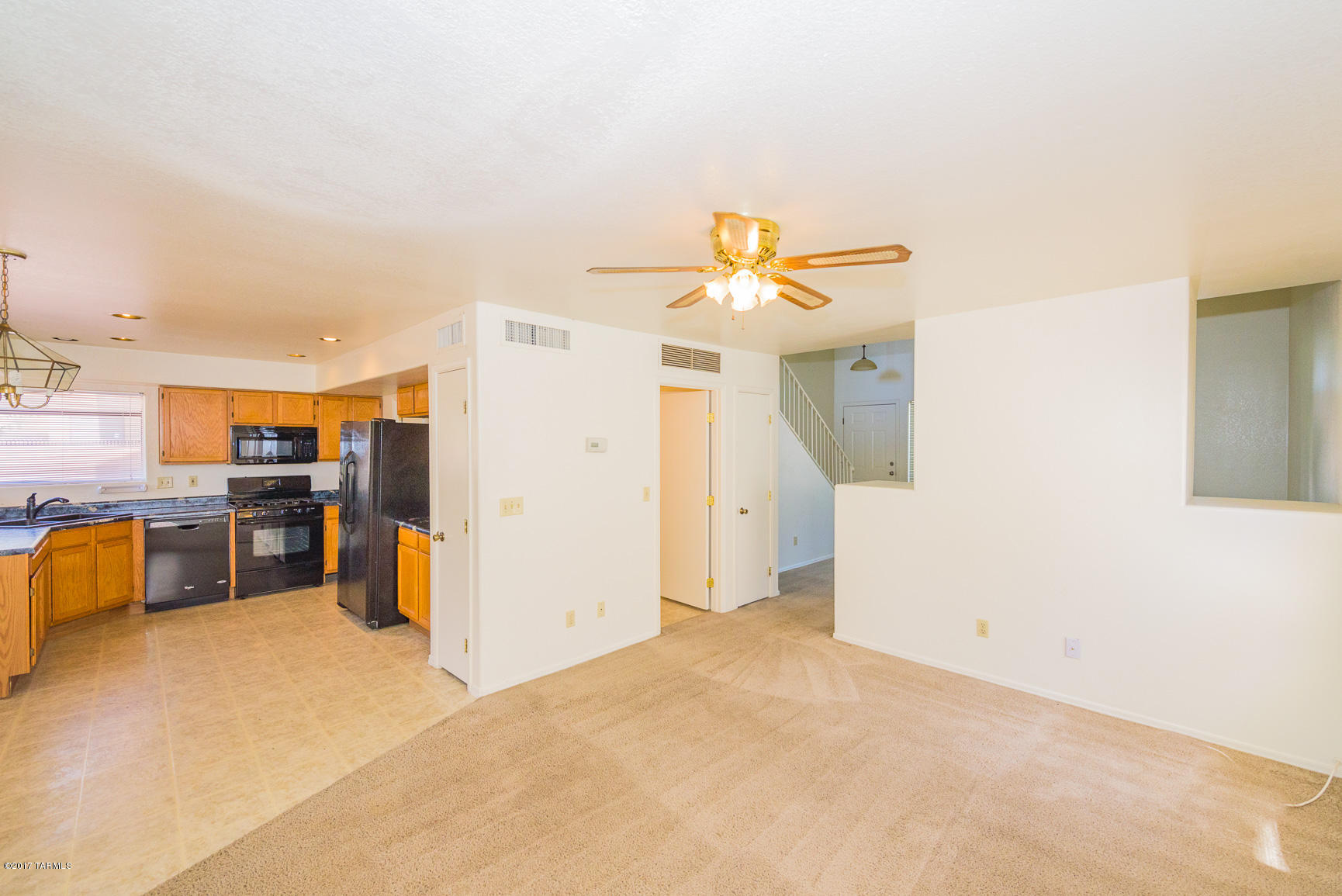 Country Club(1-221) - Residential