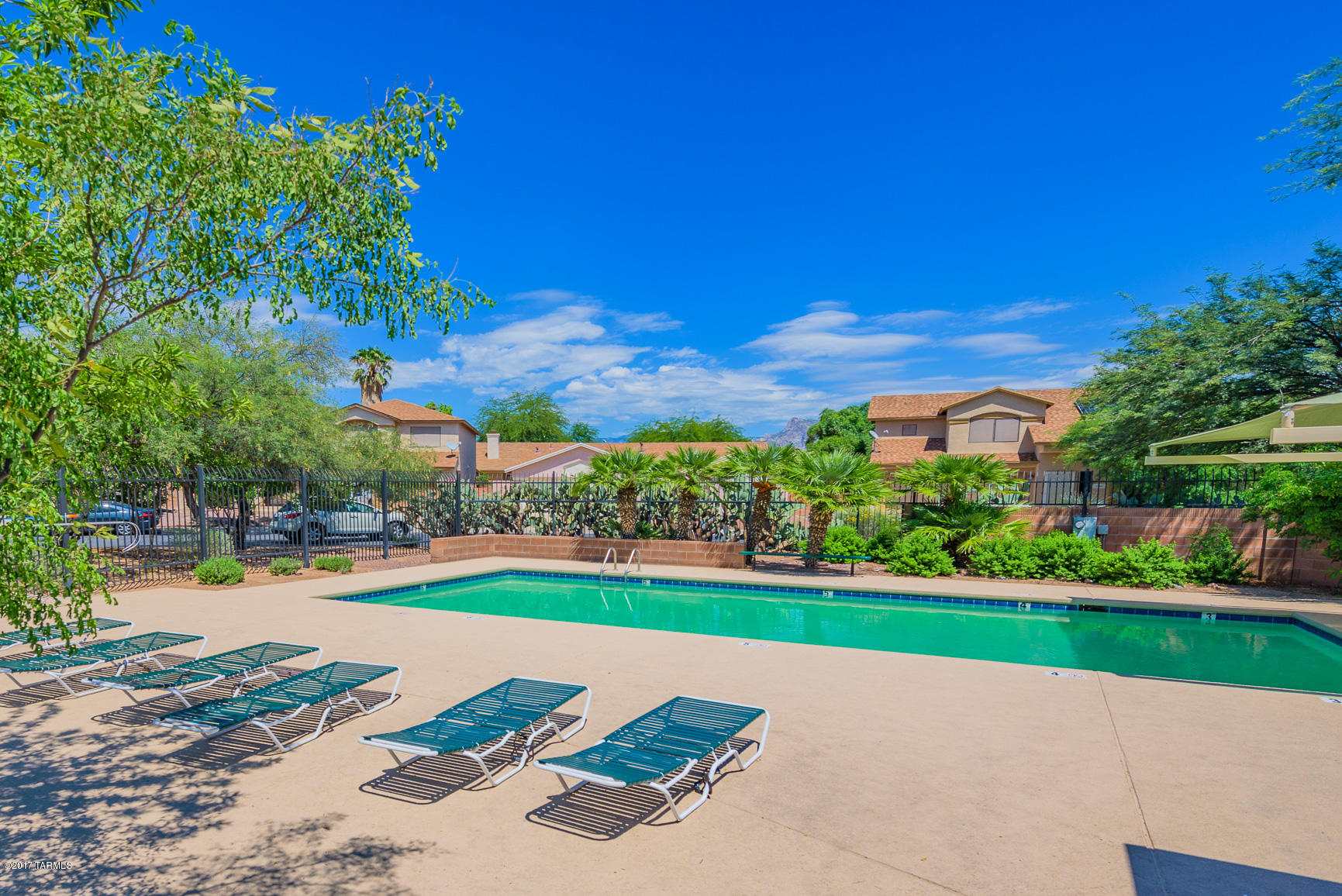 Country Club(1-221) - Residential