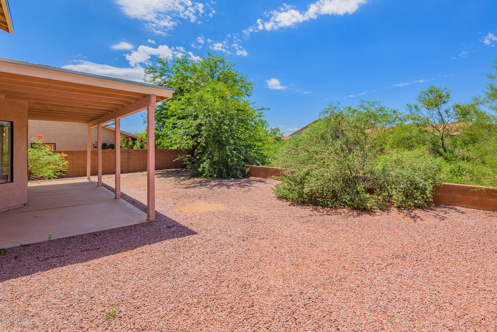 Country Club(1-221) - Residential