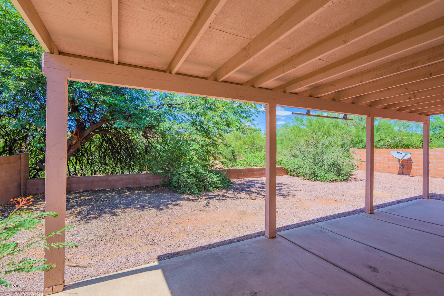 Country Club(1-221) - Residential