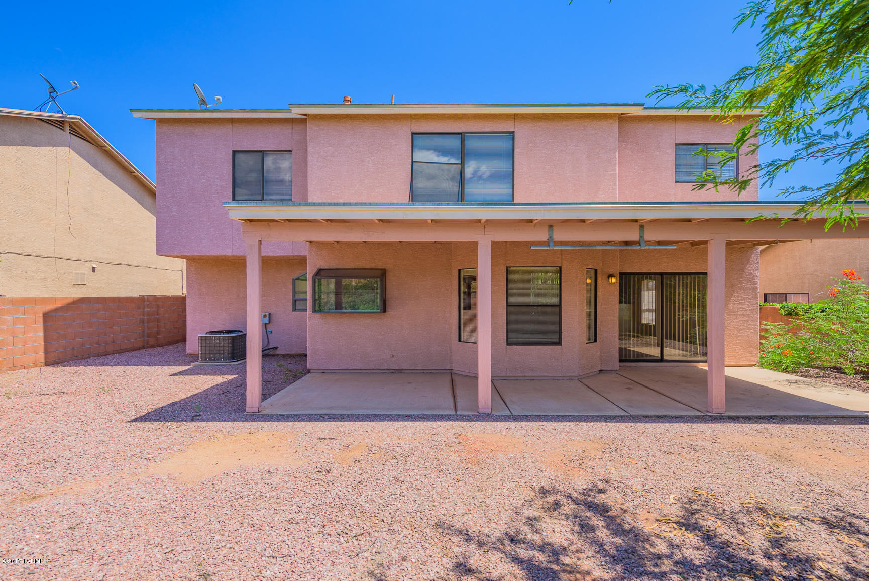 Country Club(1-221) - Residential