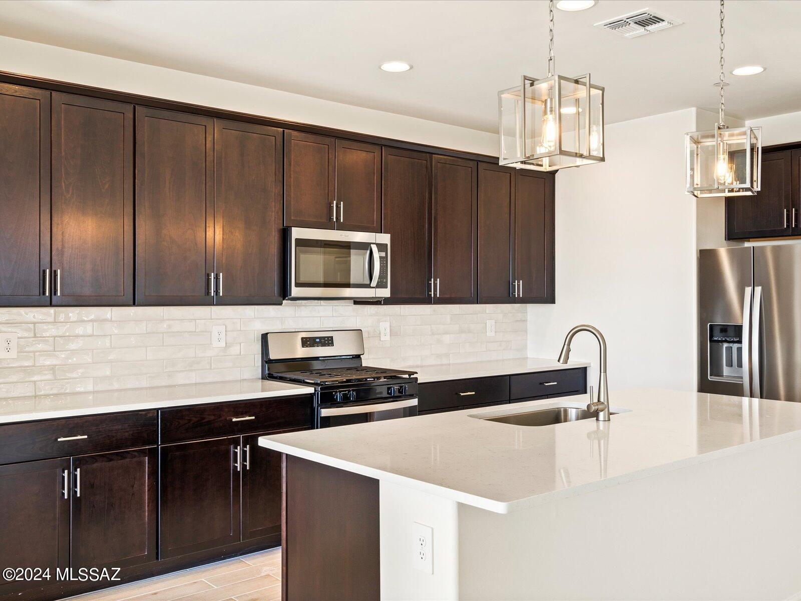 La Estancia De Tucson (1-330) - Residential
