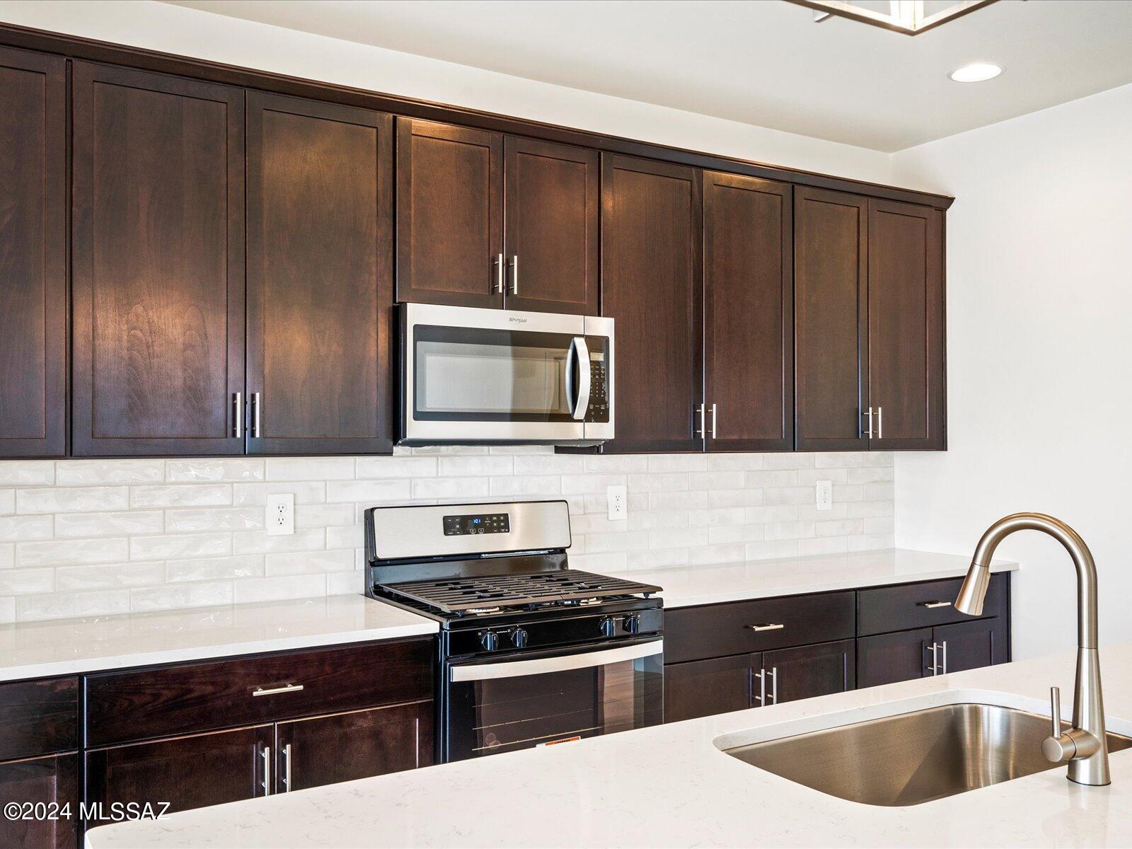 La Estancia De Tucson (1-330) - Residential