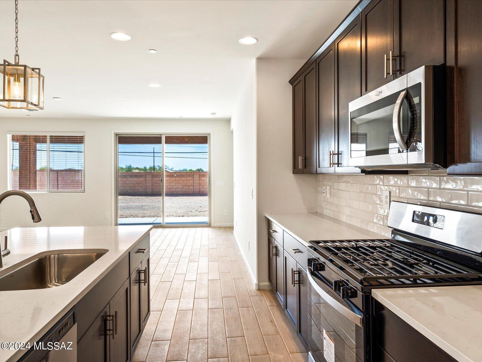 La Estancia De Tucson (1-330) - Residential