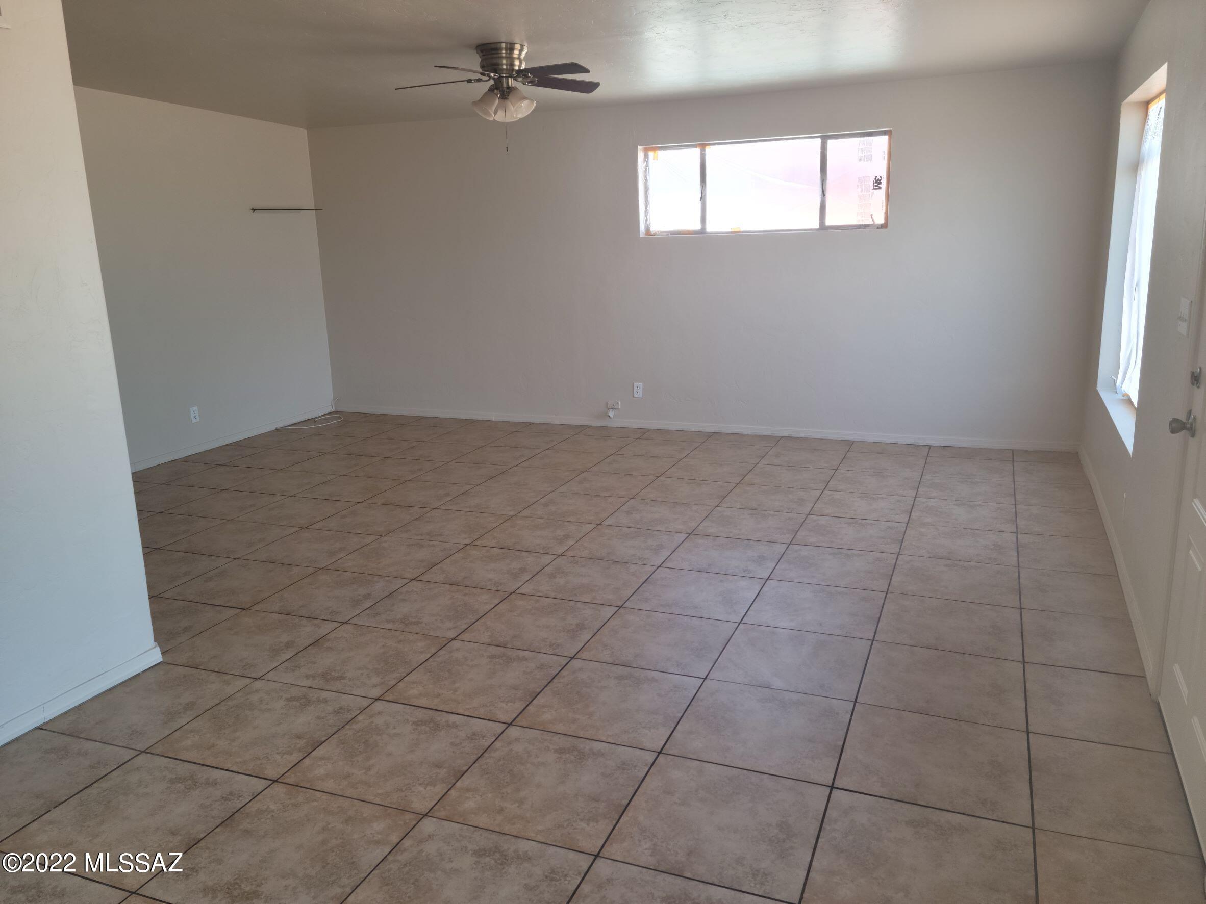 Manana Grande - Residential