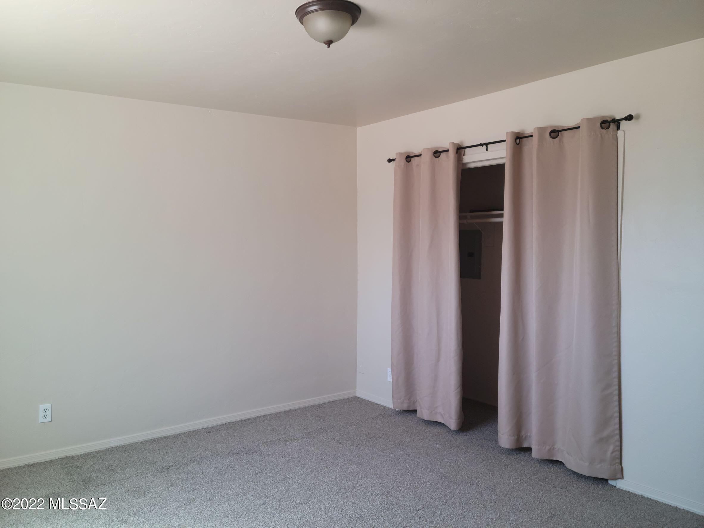 Manana Grande - Residential