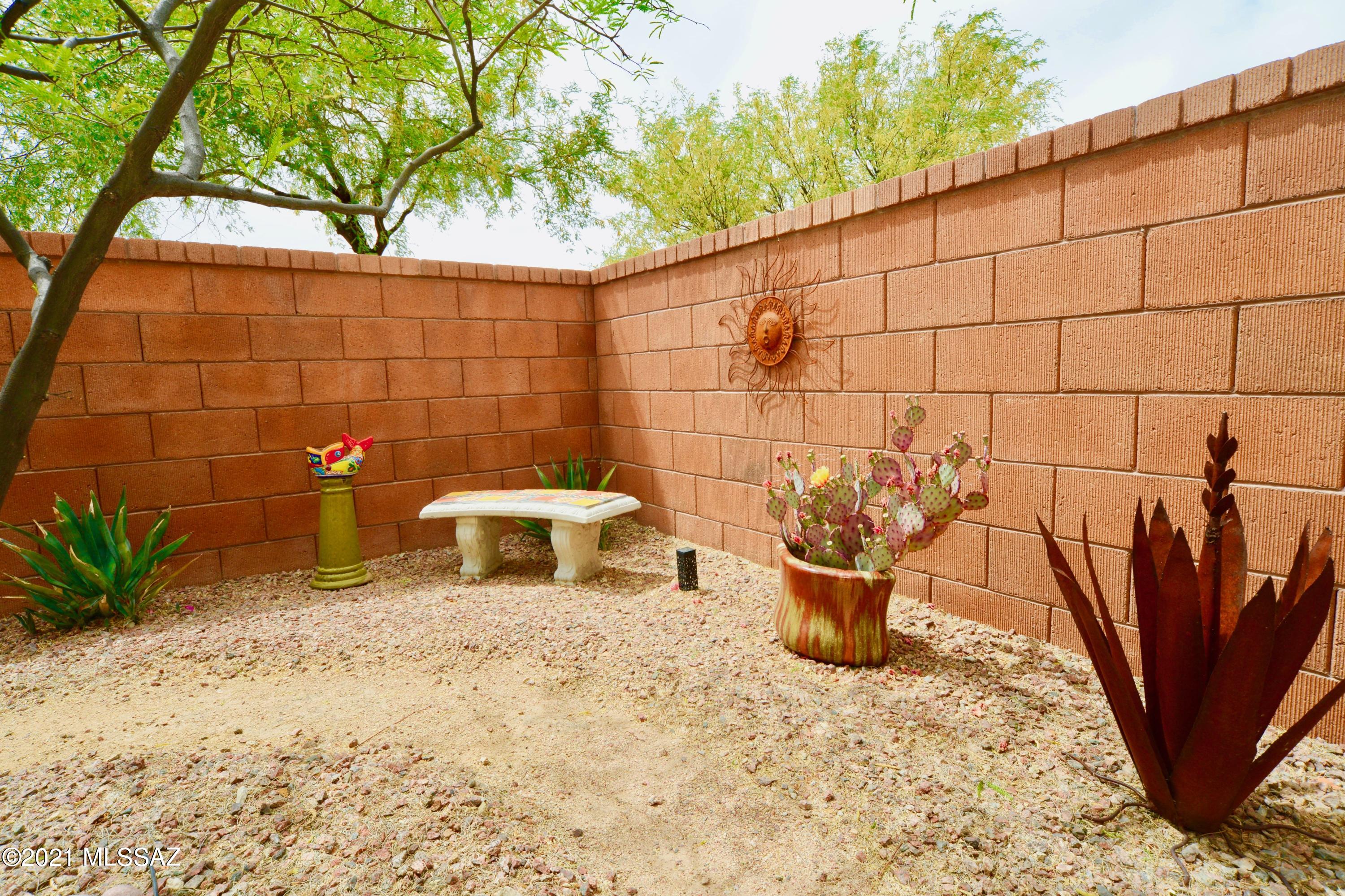 Las Campanas Villiage Phase II (112-219) - Residential