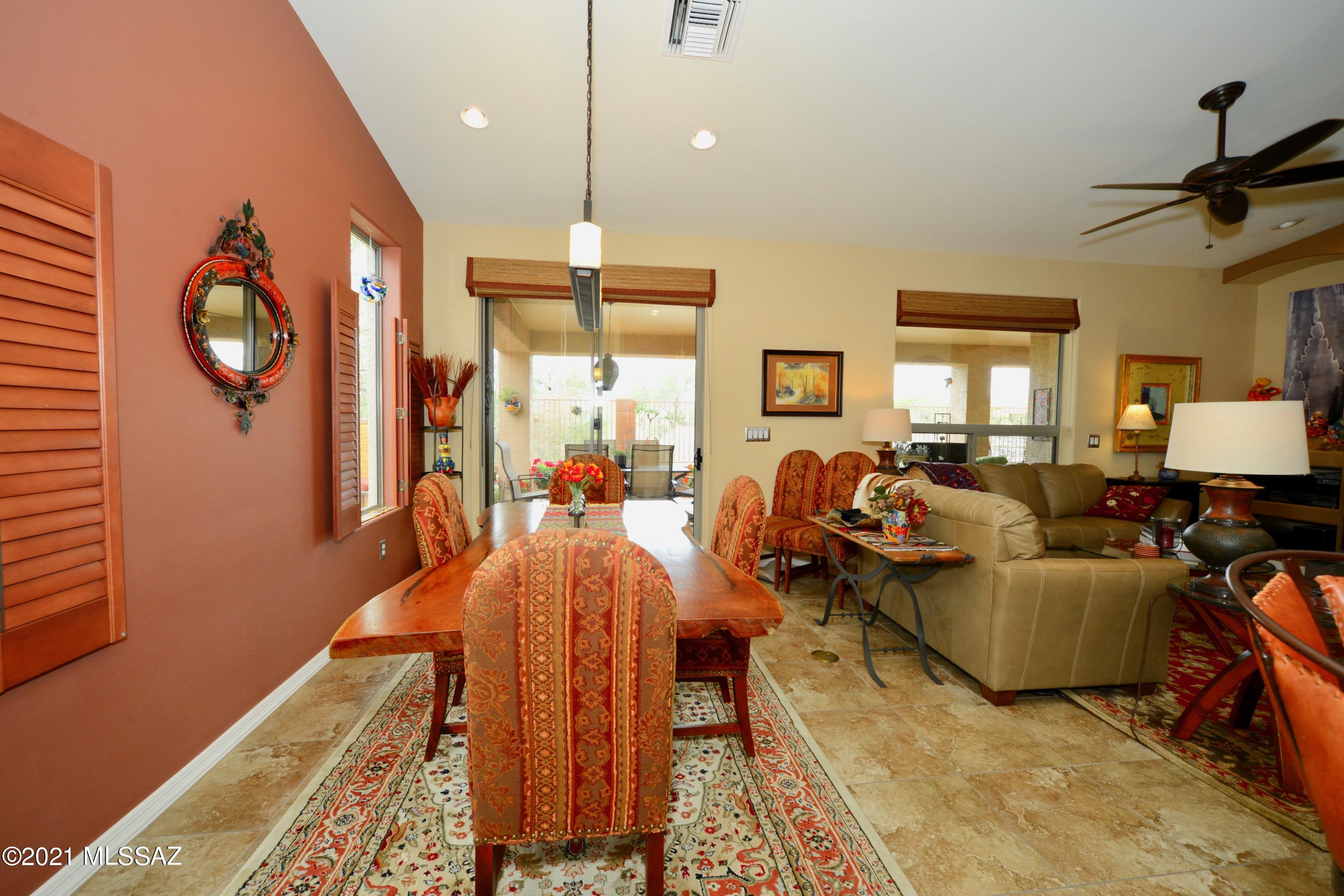 Las Campanas Villiage Phase II (112-219) - Residential