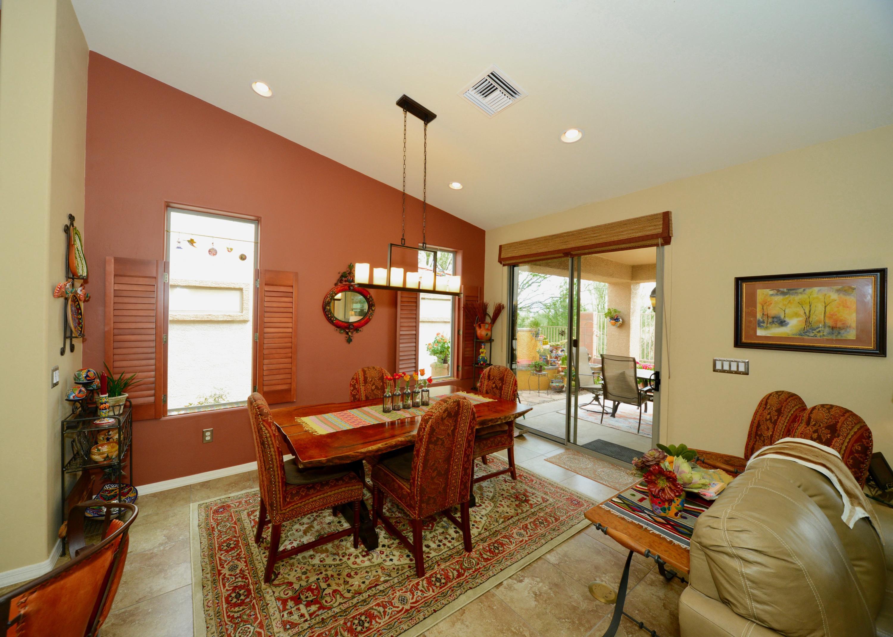 Las Campanas Villiage Phase II (112-219) - Residential