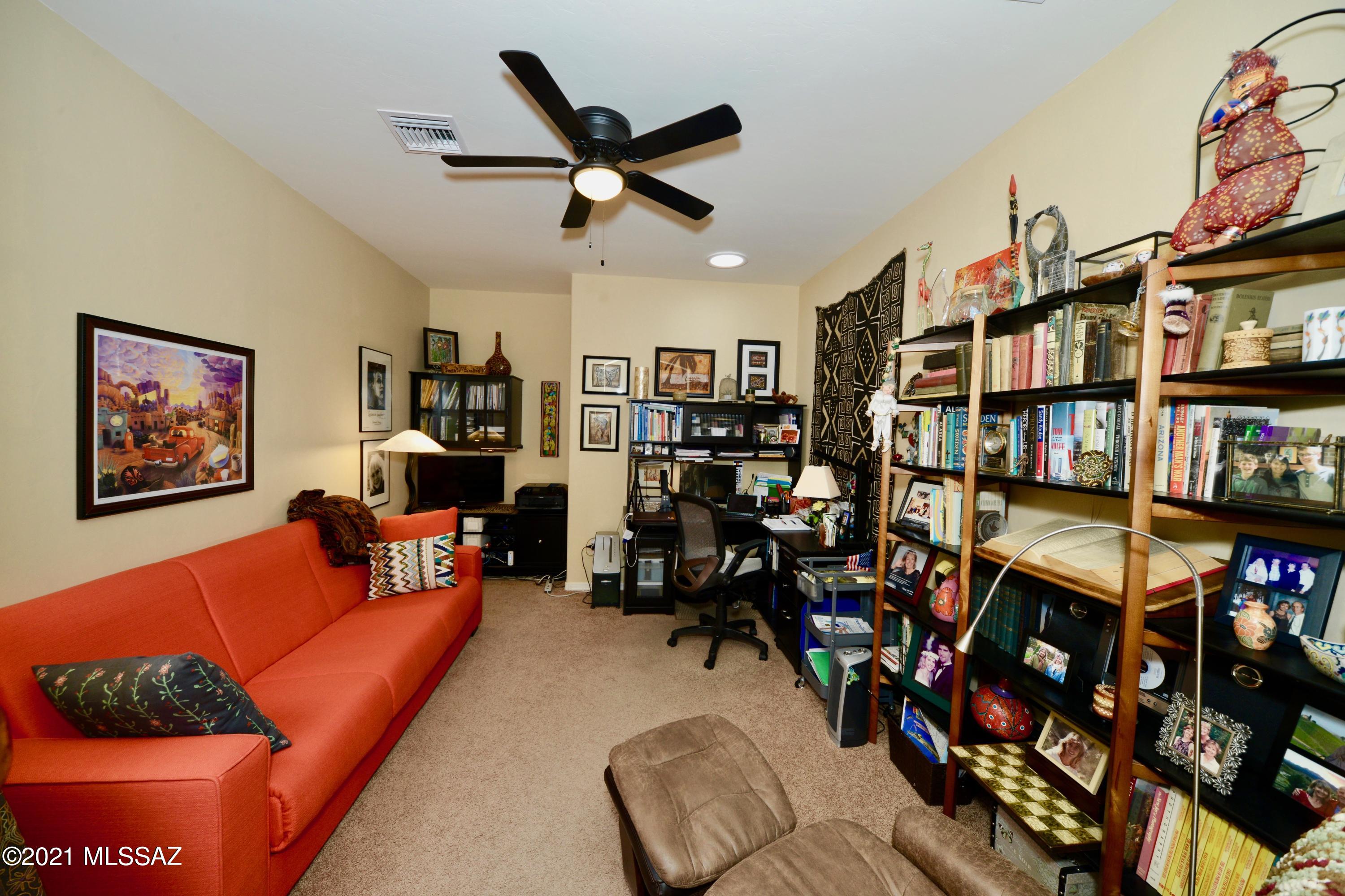 Las Campanas Villiage Phase II (112-219) - Residential
