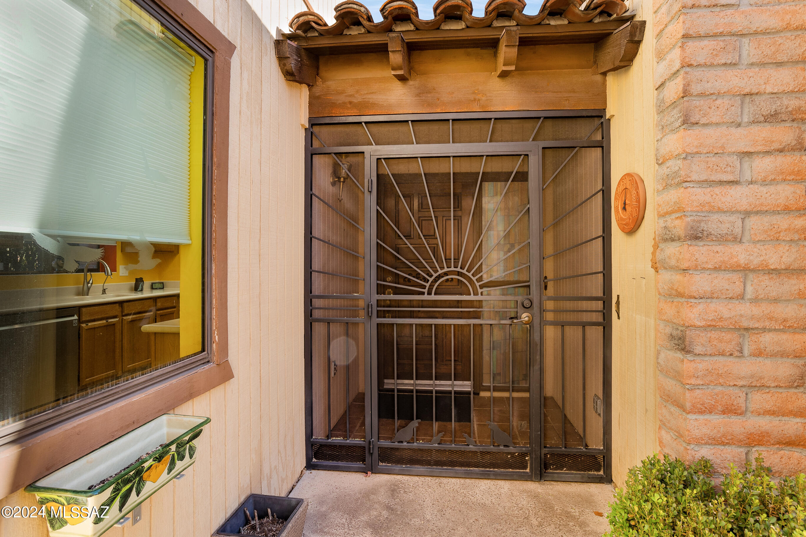 La Cholla Hills(1-313) - Residential