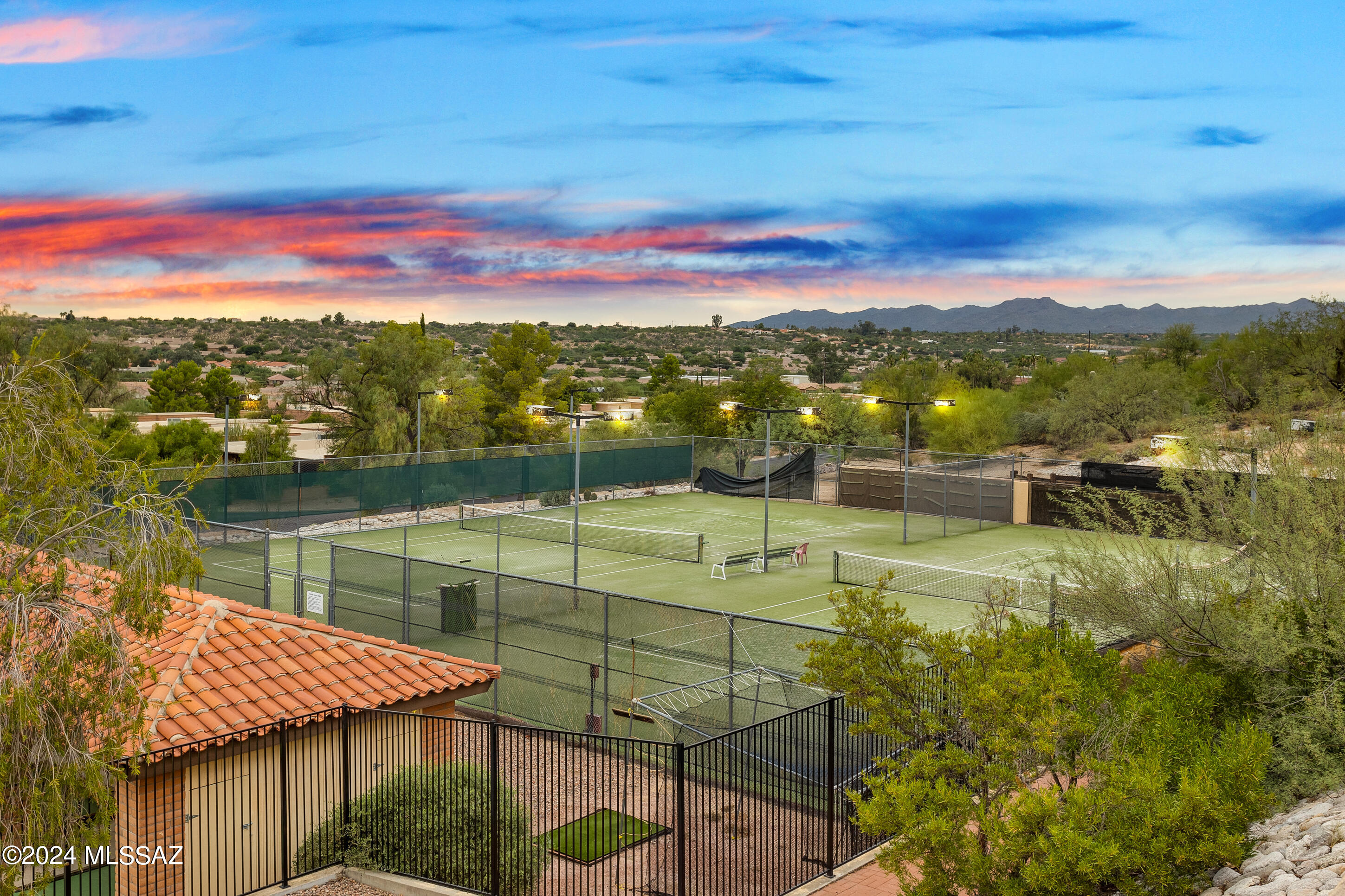 La Cholla Hills(1-313) - Residential