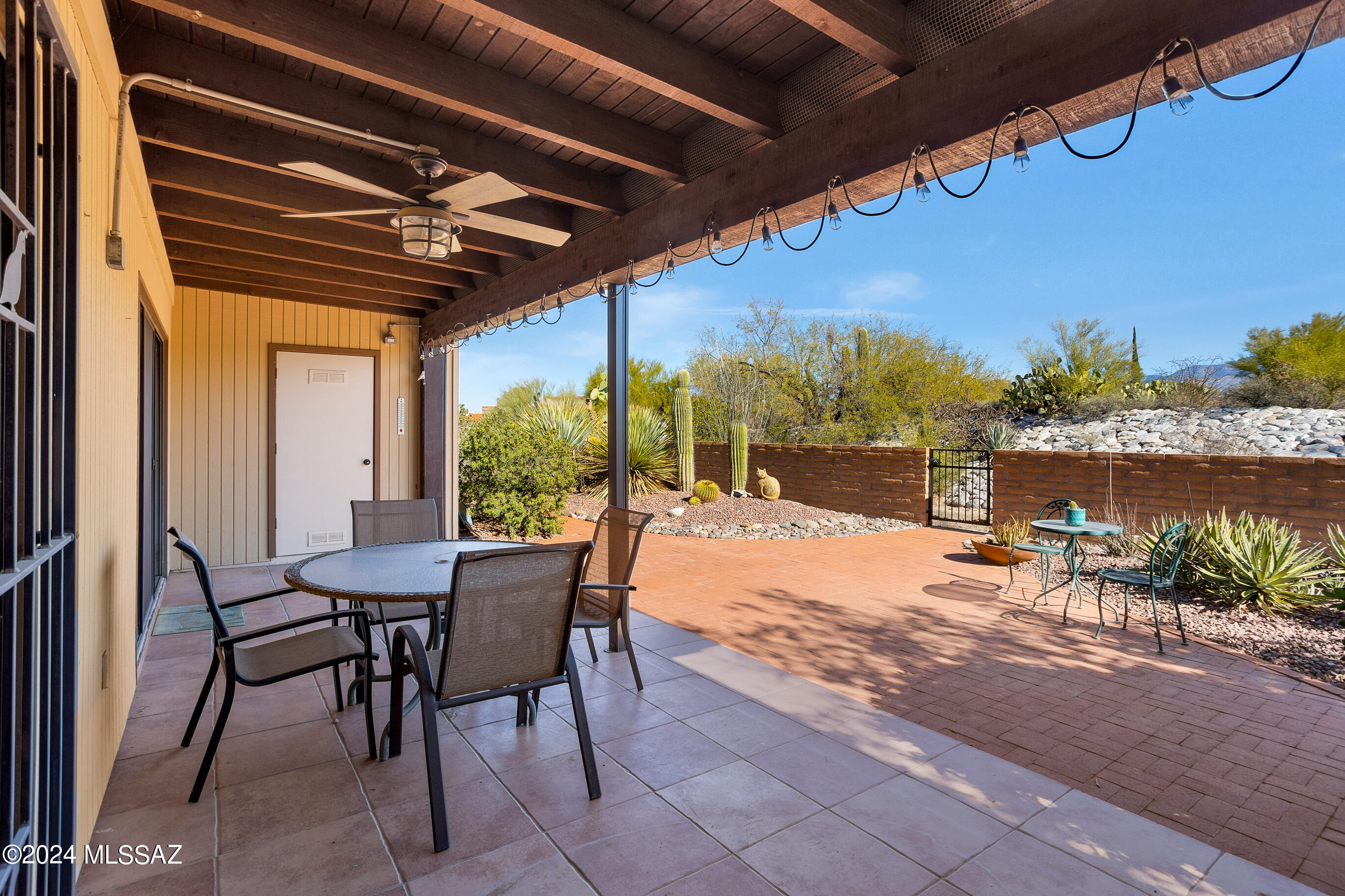 La Cholla Hills(1-313) - Residential