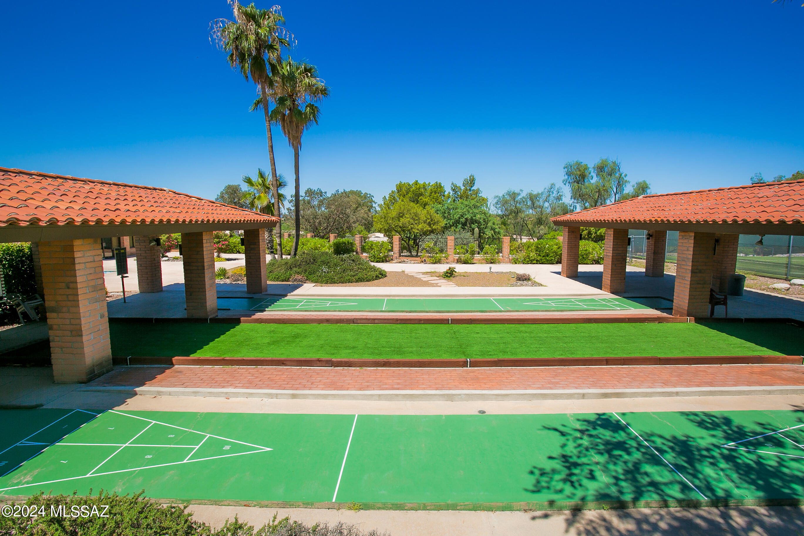 La Cholla Hills(1-313) - Residential