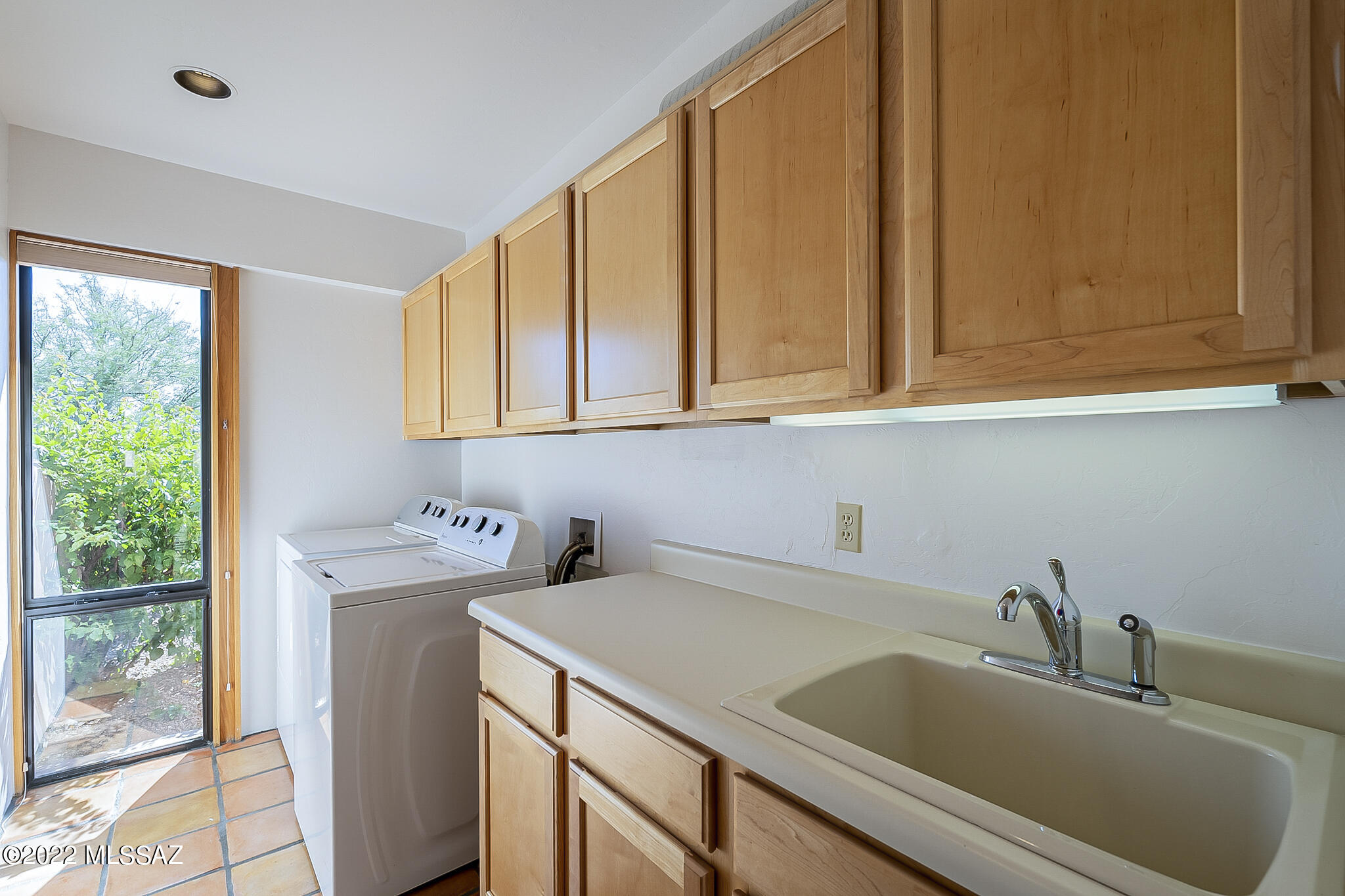 Village On Hacienda Del Sol - Residential Lease