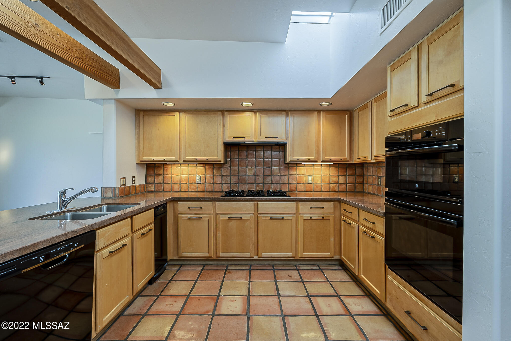 Village On Hacienda Del Sol - Residential Lease