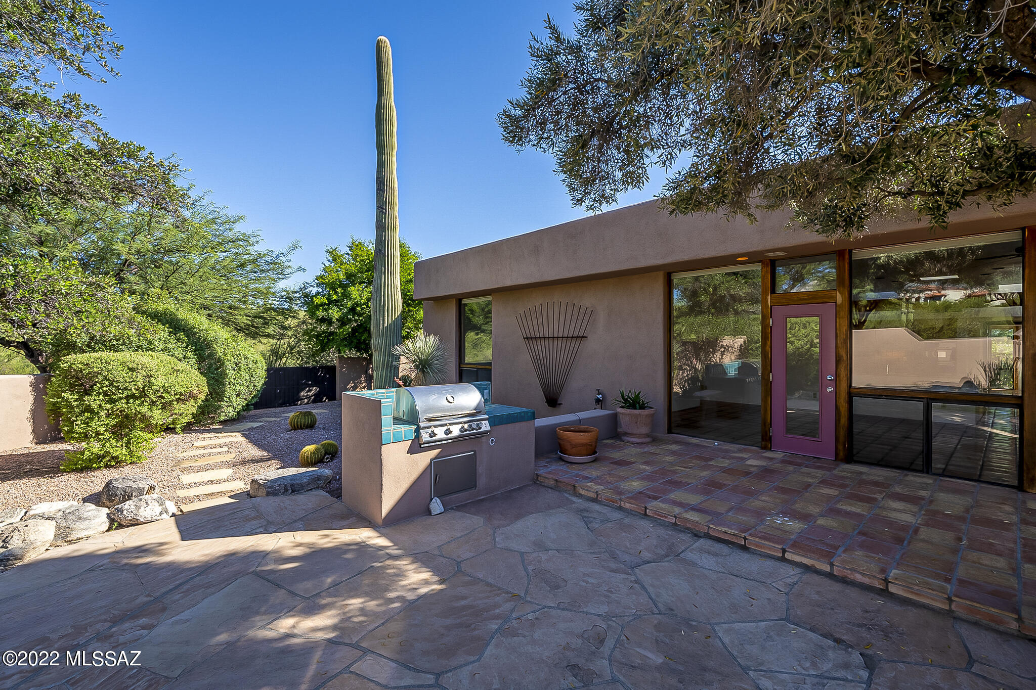 Village On Hacienda Del Sol - Residential Lease