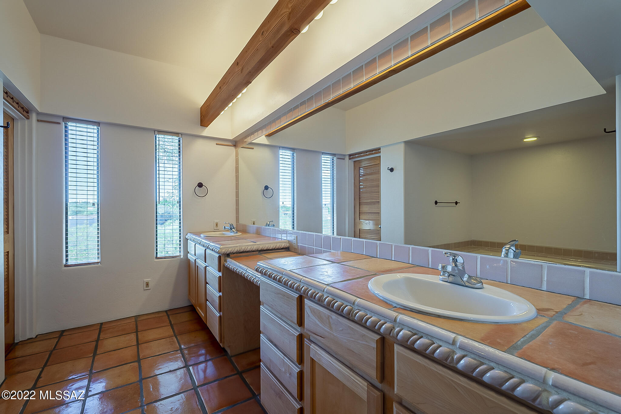 Village On Hacienda Del Sol - Residential Lease