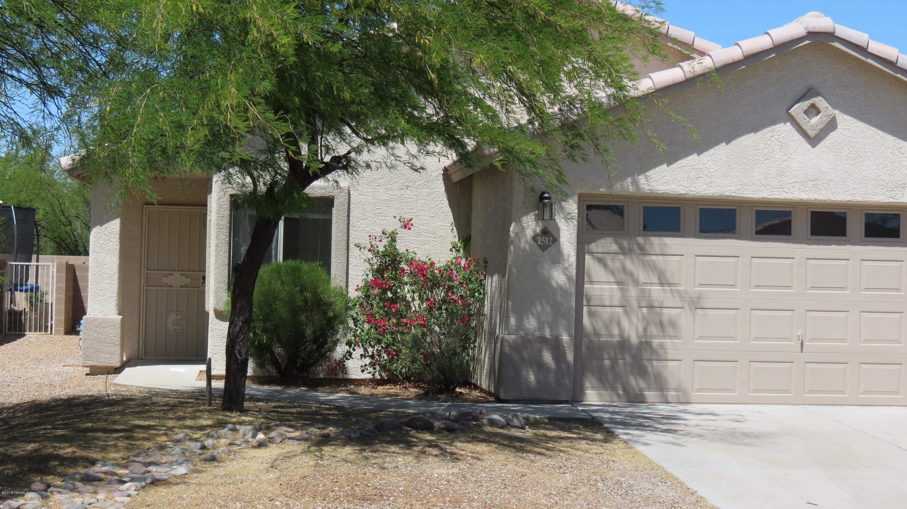 Mona Lisa (1-112) - Residential Lease