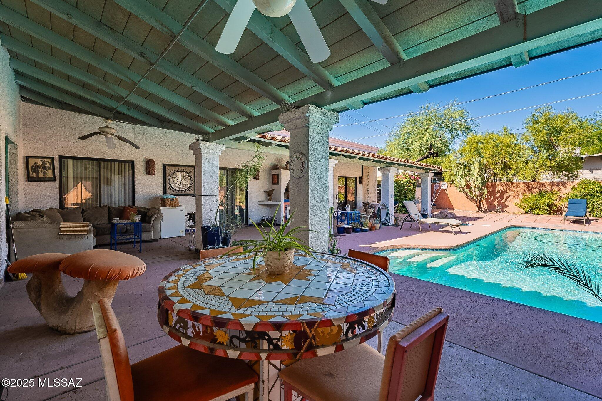 El Montevideo Estates - Residential