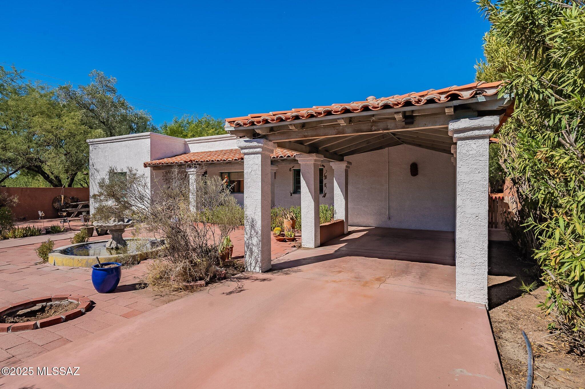 El Montevideo Estates - Residential