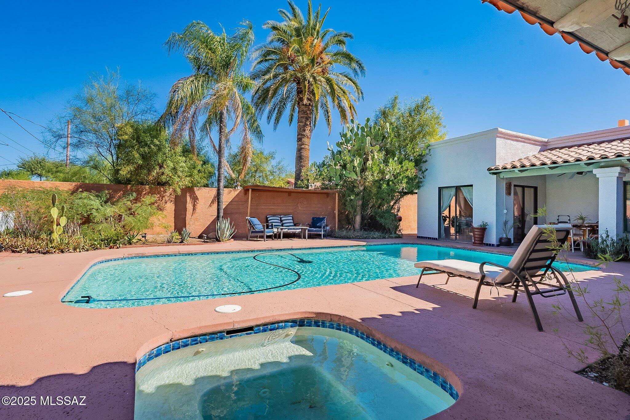 El Montevideo Estates - Residential