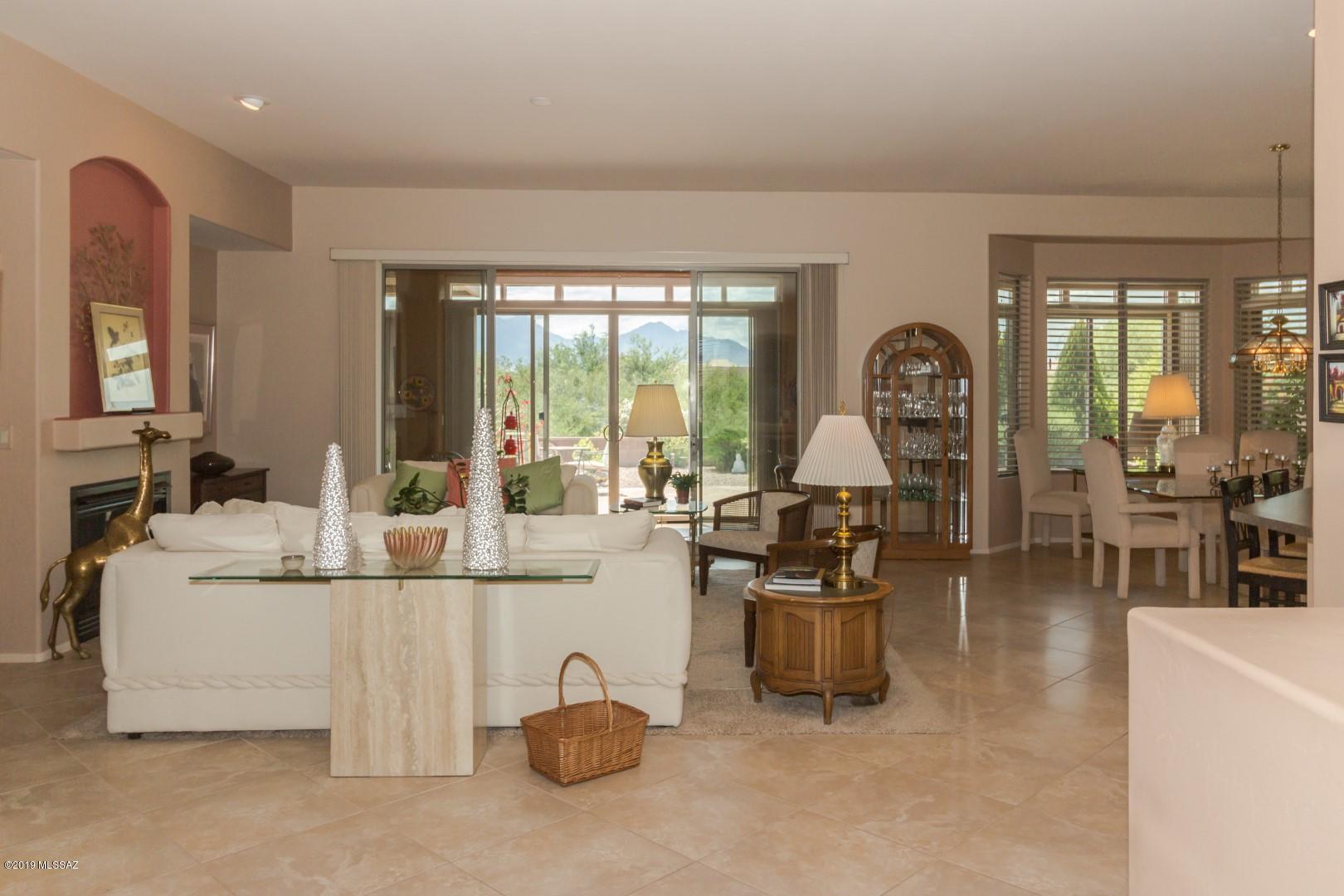 Las Campanas Block F - Residential