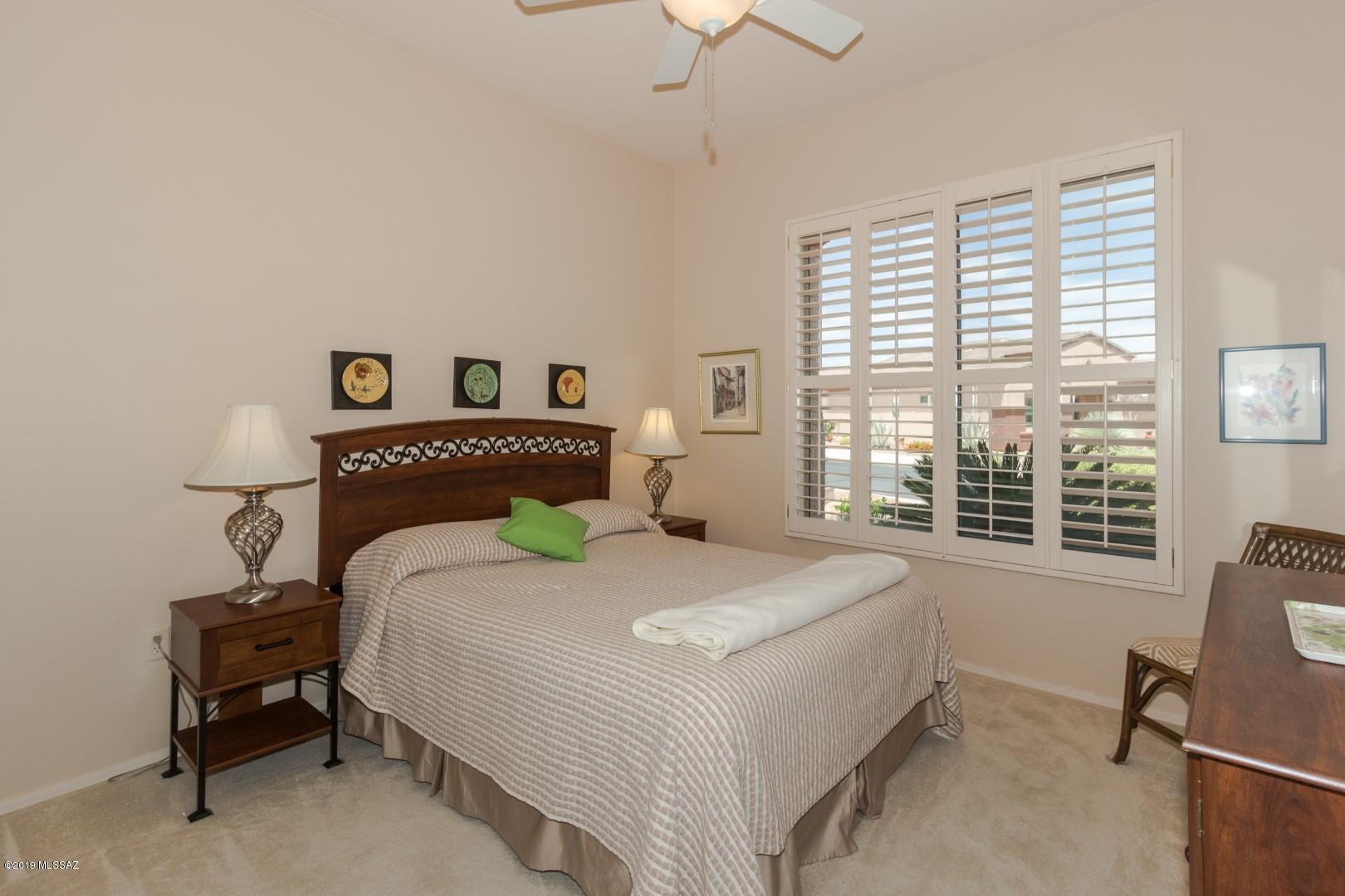 Las Campanas Block F - Residential