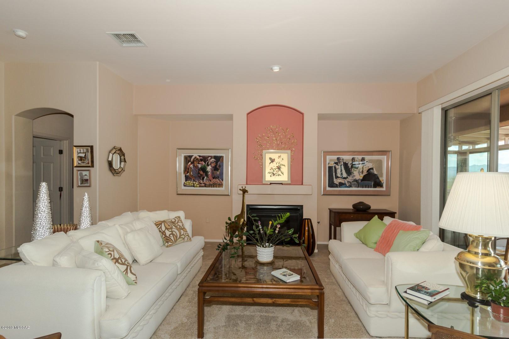 Las Campanas Block F - Residential