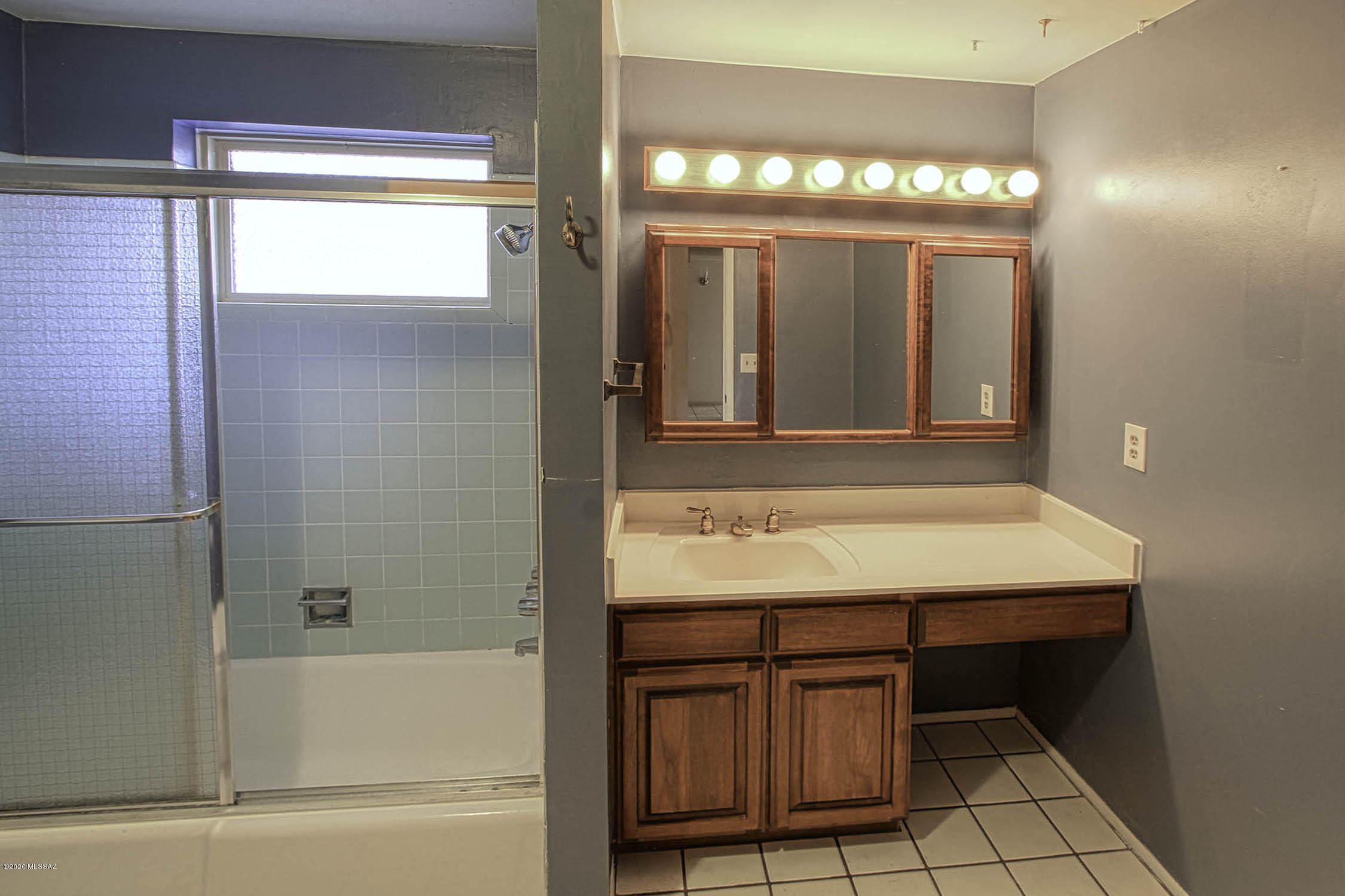 Eastern Hills (13-34) - Residential