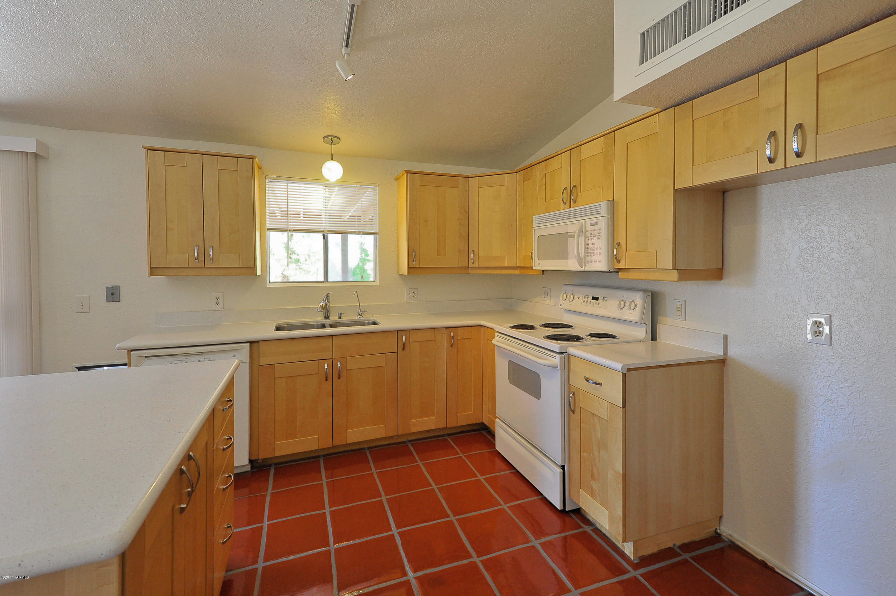 Heritage Hills II (1-221) - Residential Lease