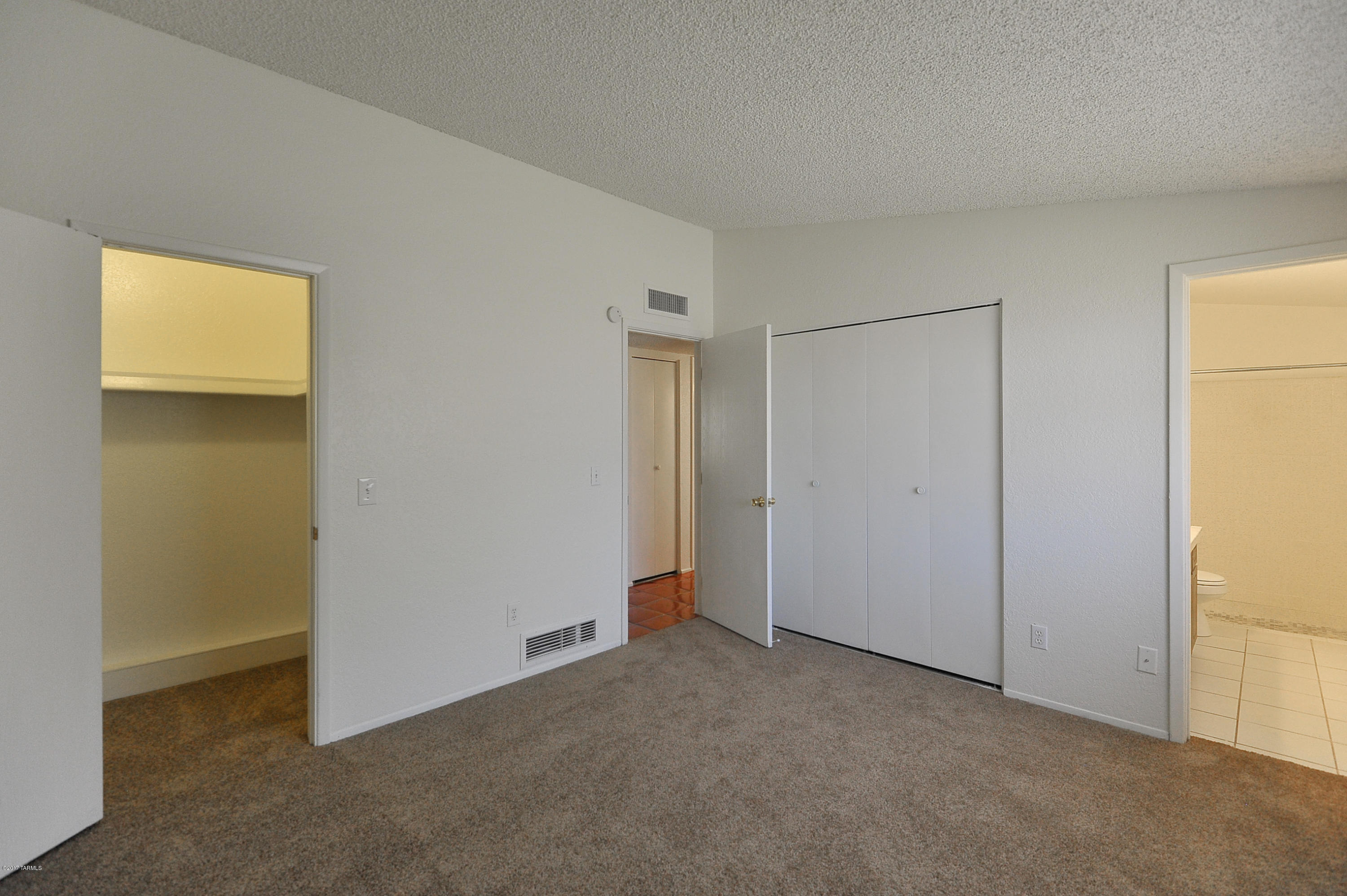 Heritage Hills II (1-221) - Residential Lease