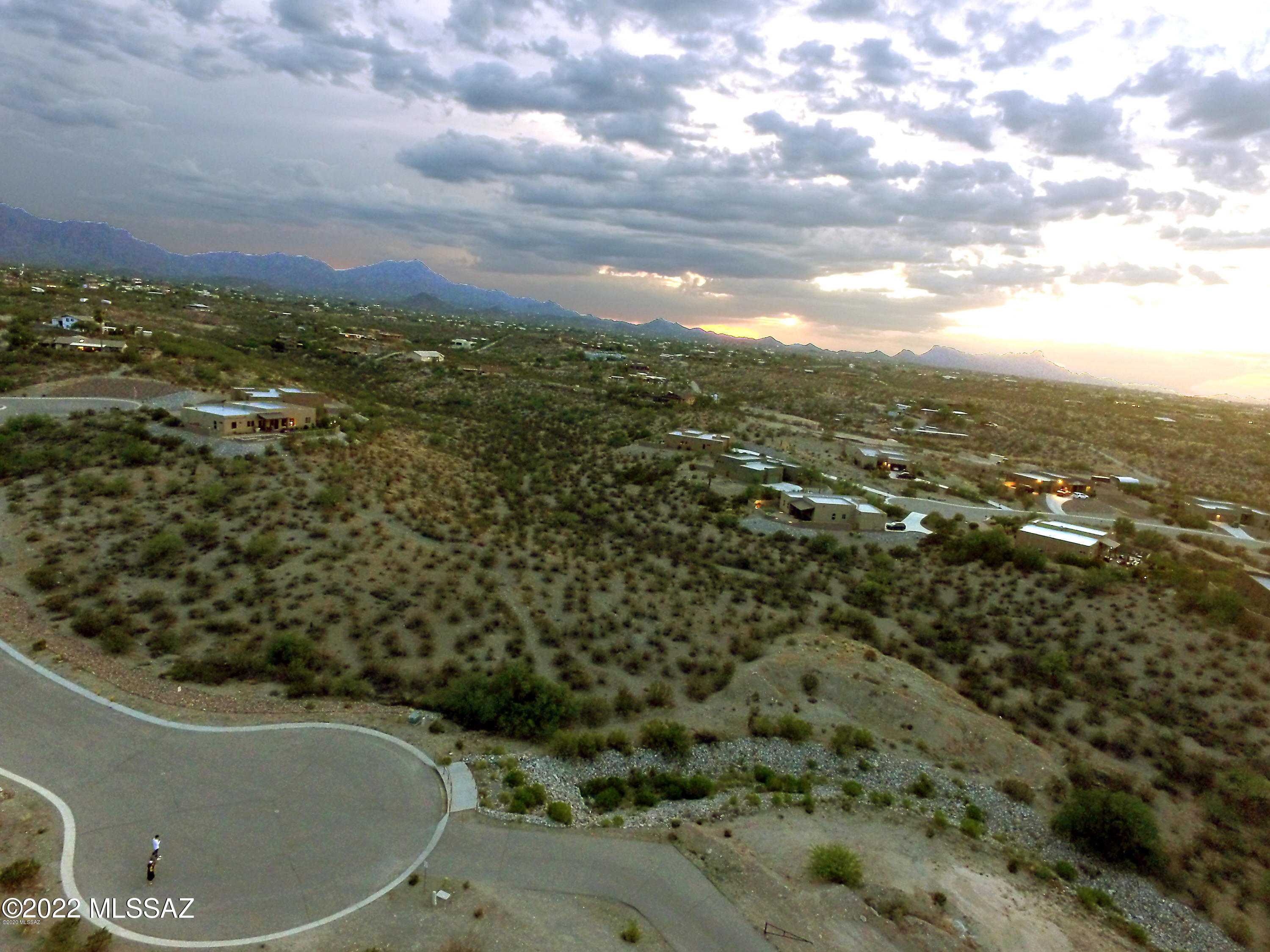 Build your dream home on this  Premium elevated lot in Gracious Estates! Cul de sac, septic required, all other utilities to lot line. Close to I-10, close to hospital, grocery stores, dining, shopping, in all directions! Great location, nice lot, build in Tucson city limits