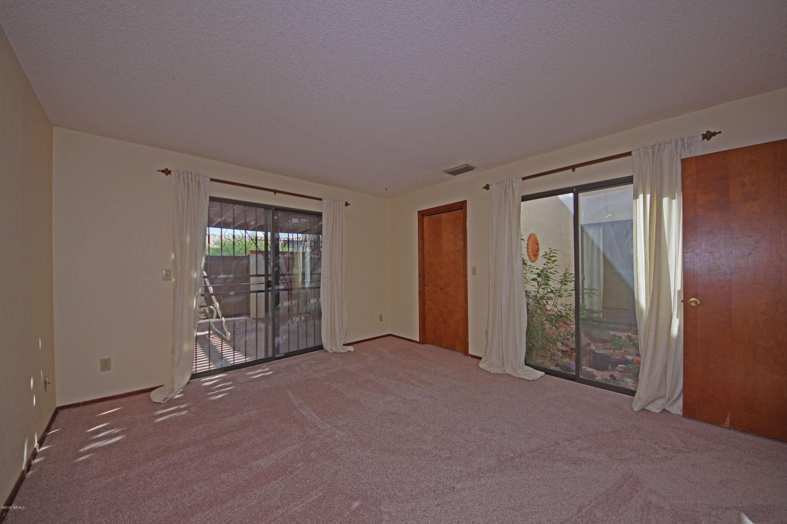 La Canada Village 1 Amended - Residential
