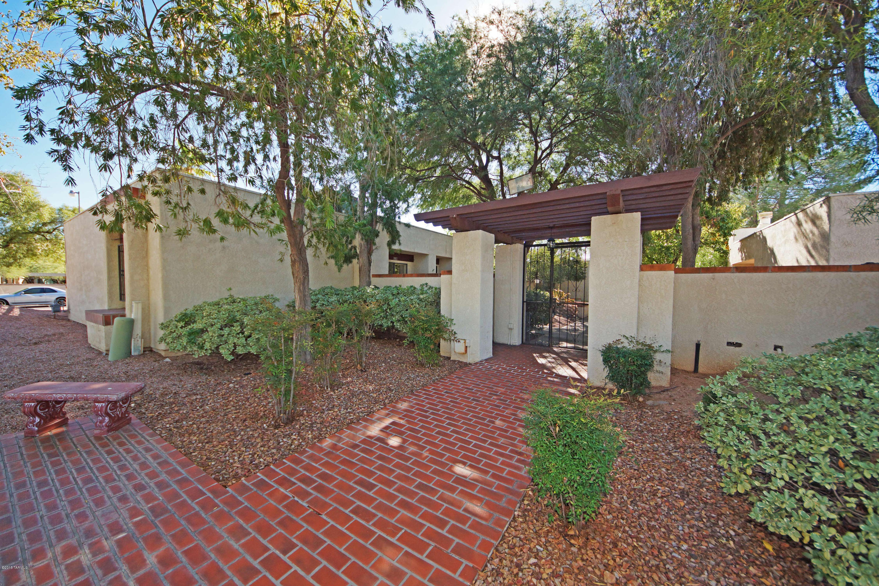 La Canada Village 1 Amended - Residential