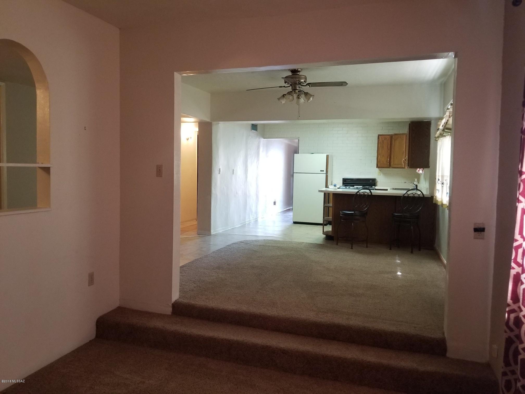 El Rio Park - Residential Lease