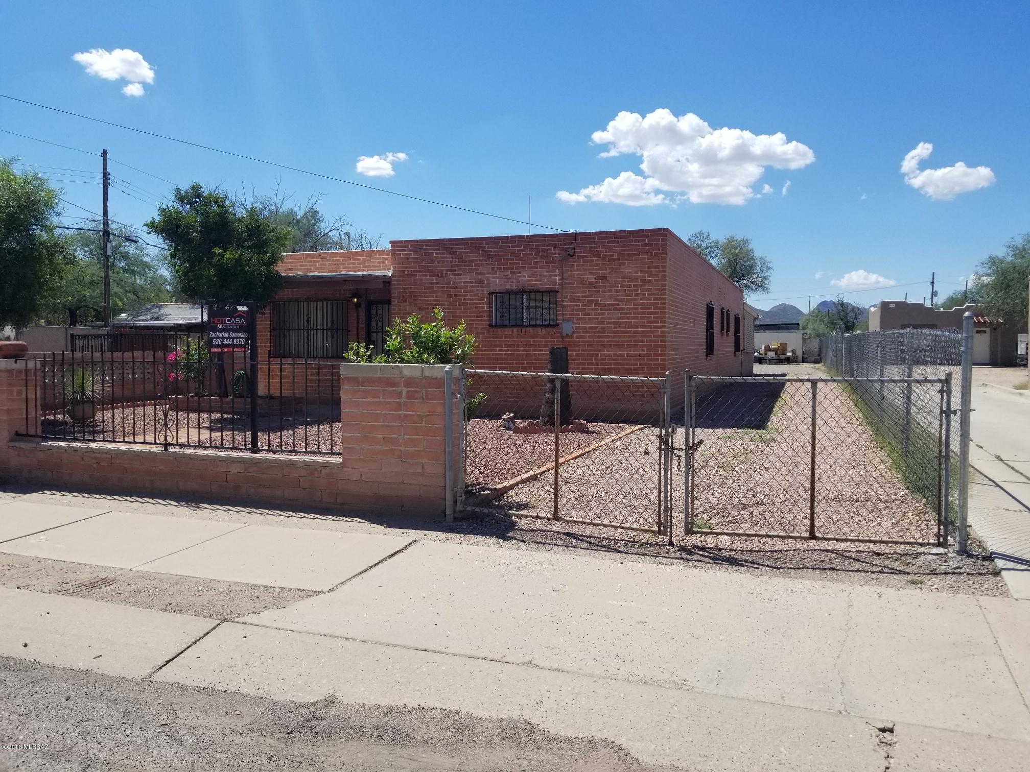 El Rio Park - Residential Lease