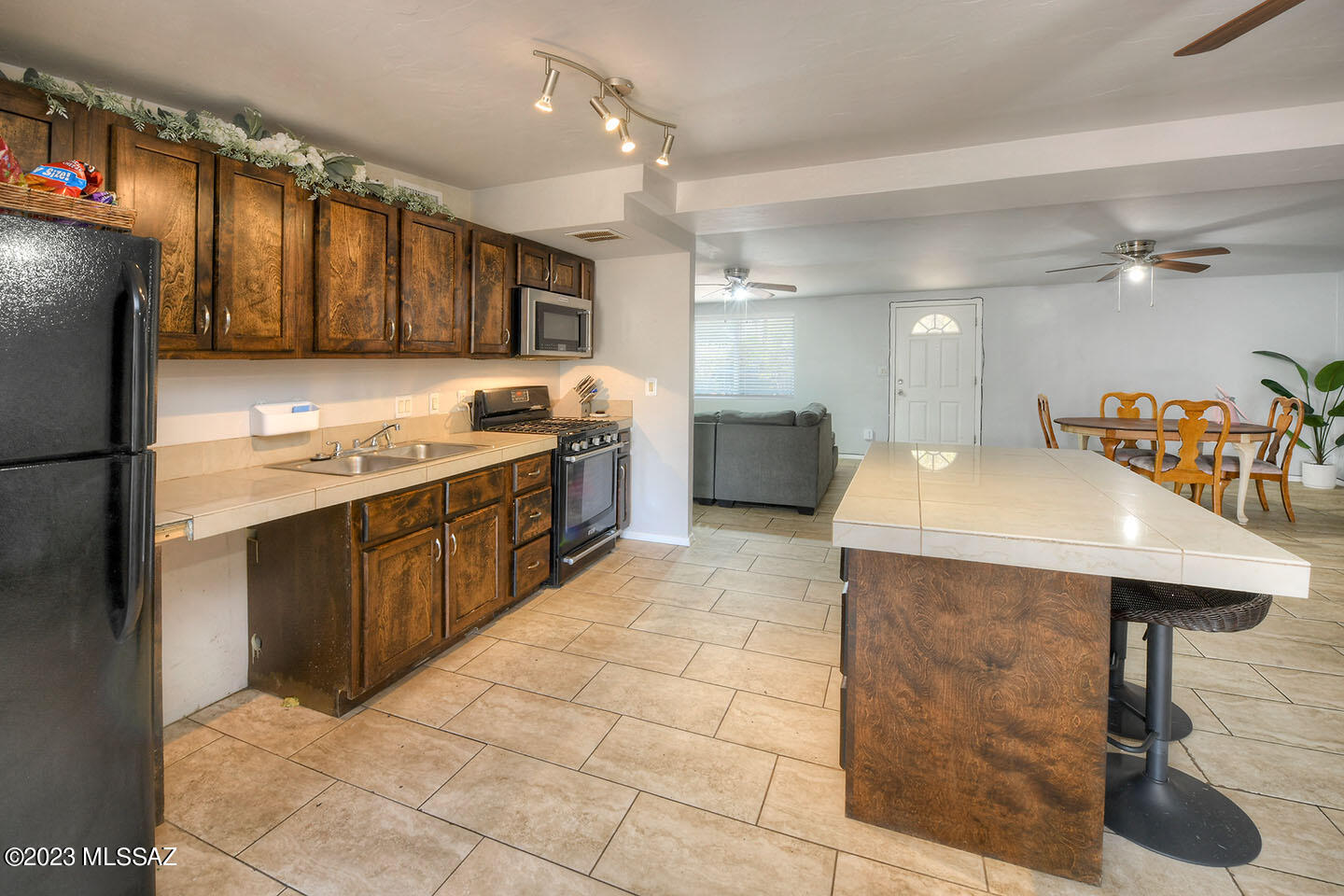Park El Monte Terr Amended - Residential