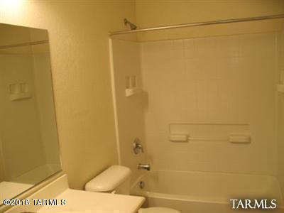 Tres Pueblos - Residential Lease