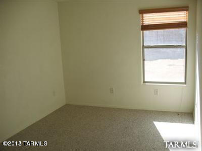 Tres Pueblos - Residential Lease