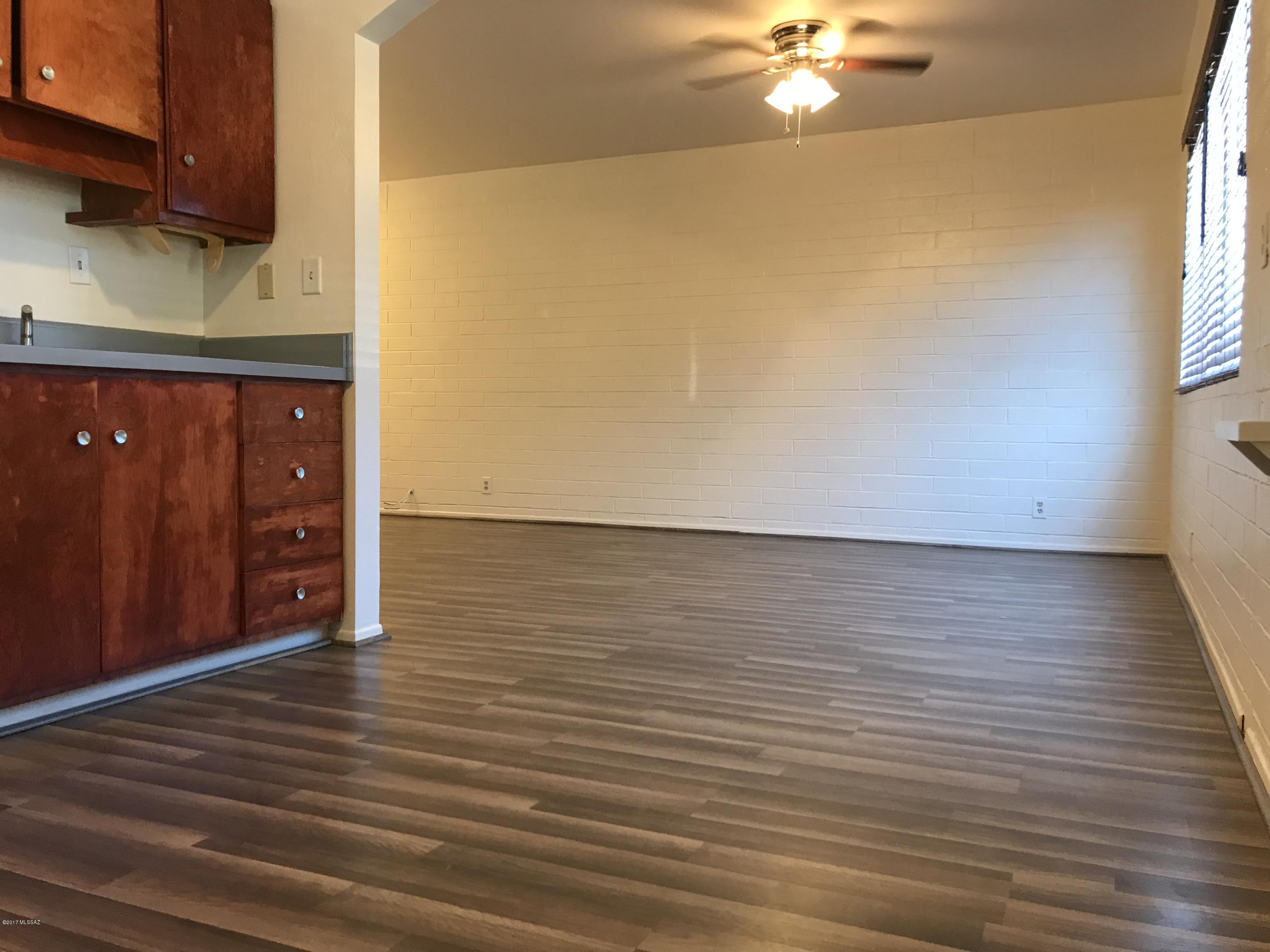Sherwood Village Terrace (1-85) - Residential