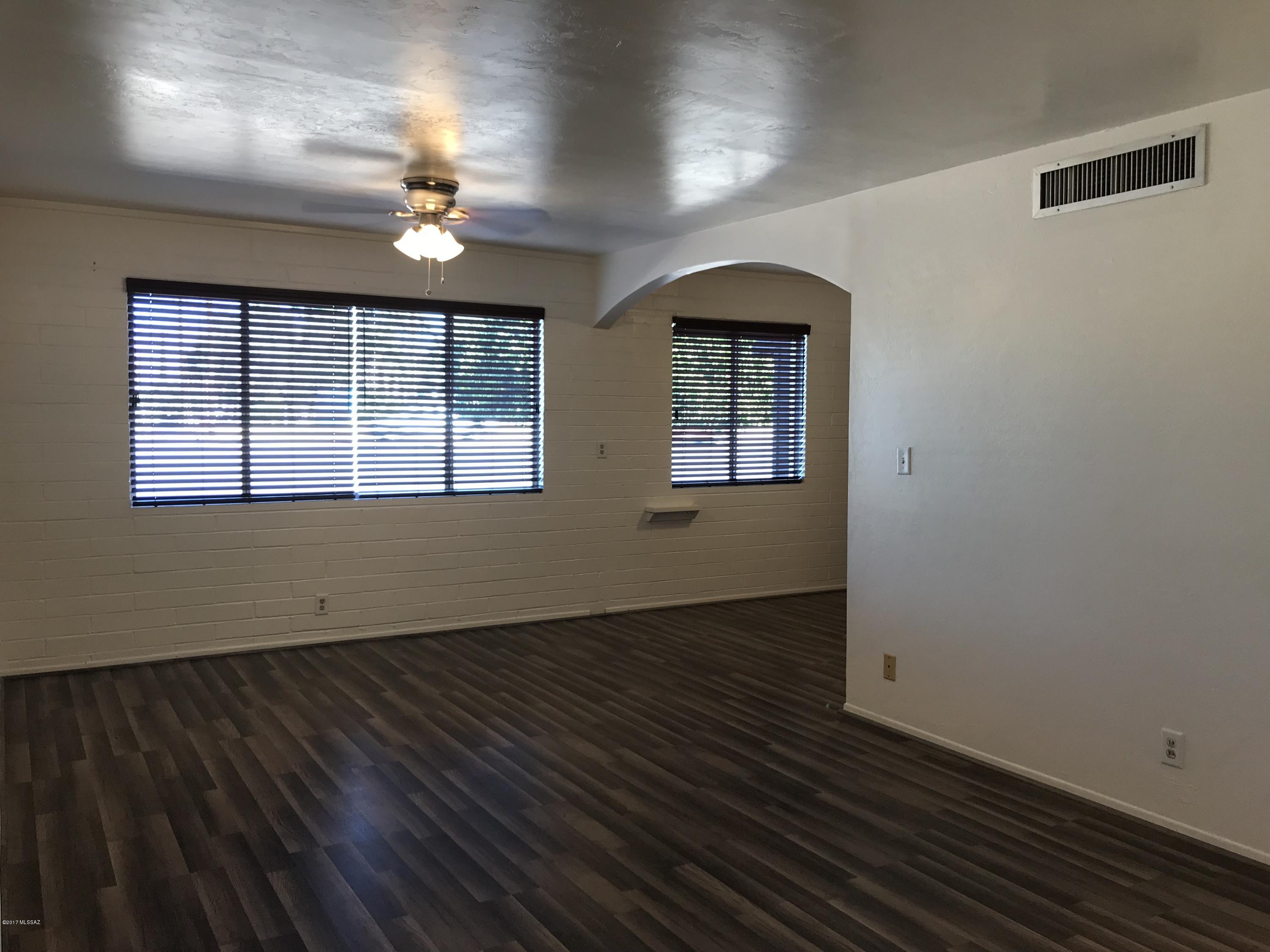 Sherwood Village Terrace (1-85) - Residential