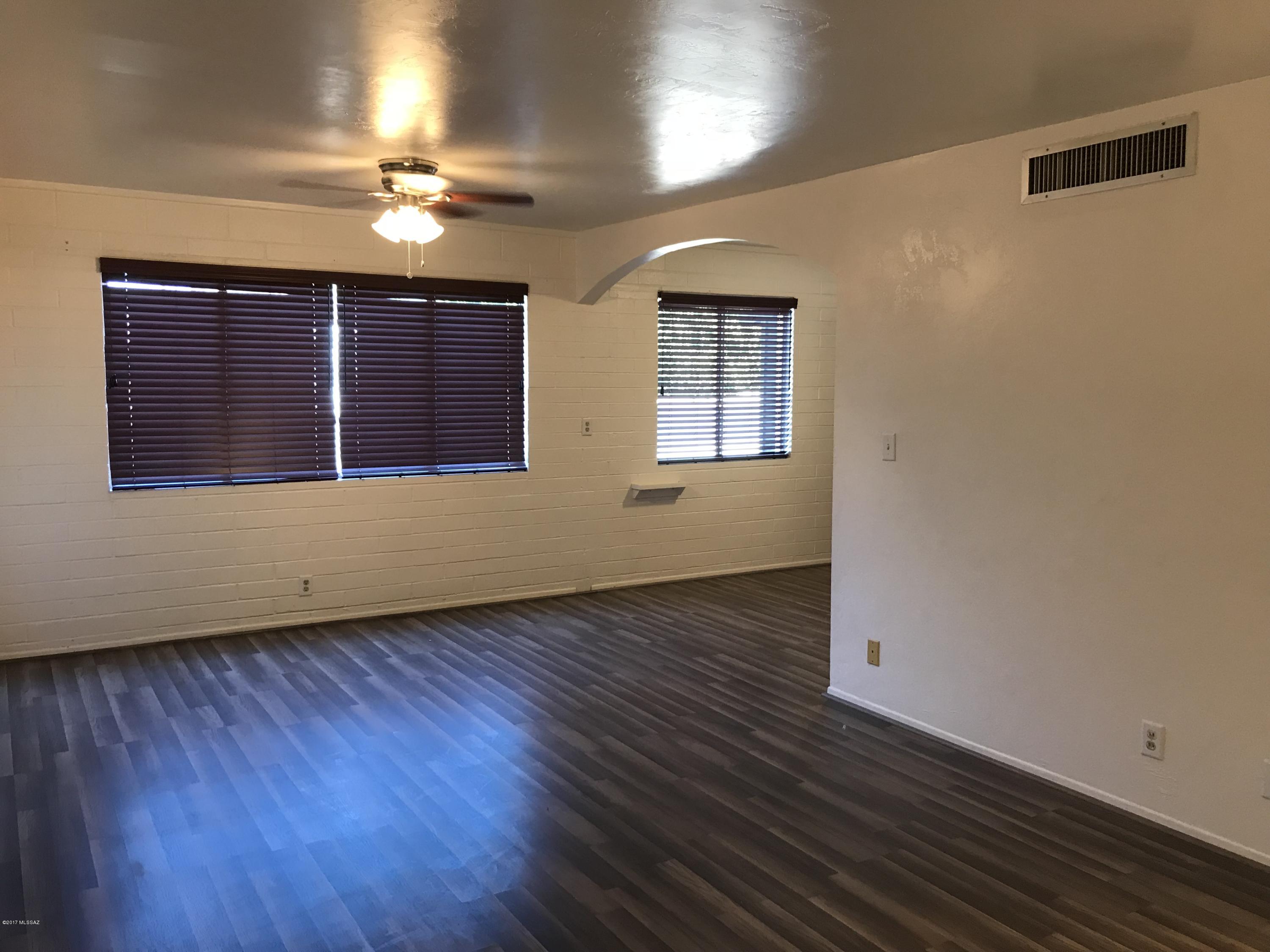 Sherwood Village Terrace (1-85) - Residential