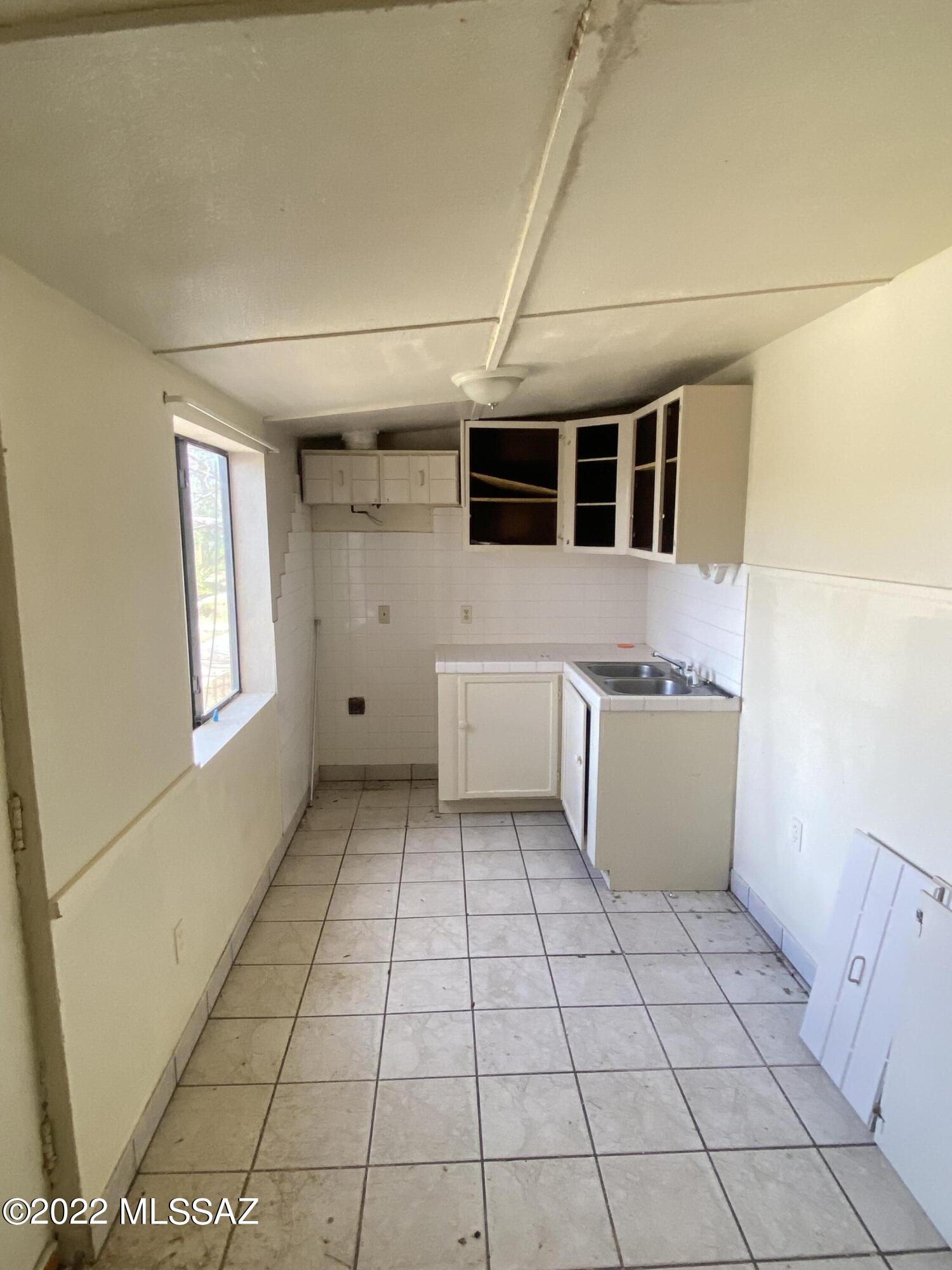 Golden Dawn Farms - Residential Lease