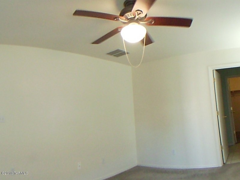 Rincon Aviador (1-120) - Residential Lease