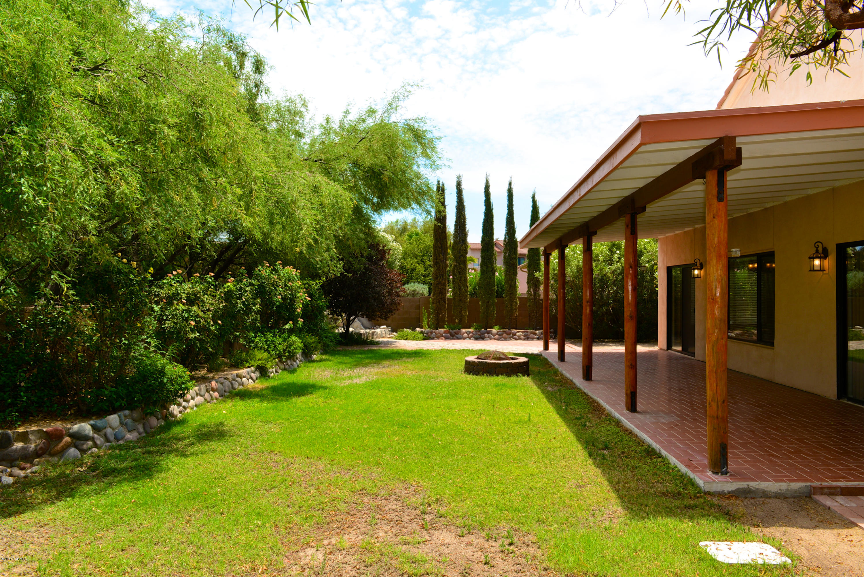 Vista Del Rio (218-290) - Residential